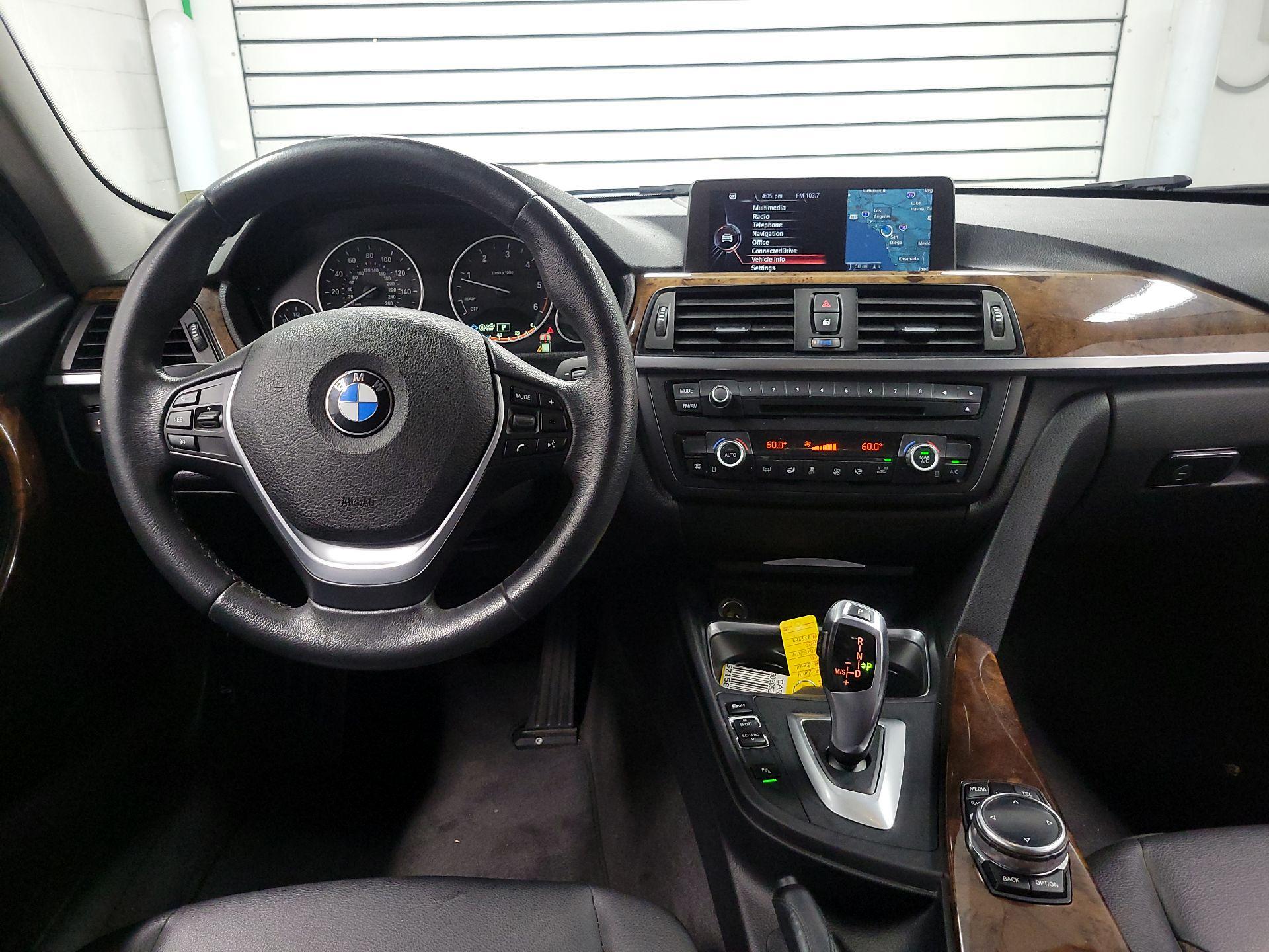 Thumbnail: 2014 BMW 3 Series - 9