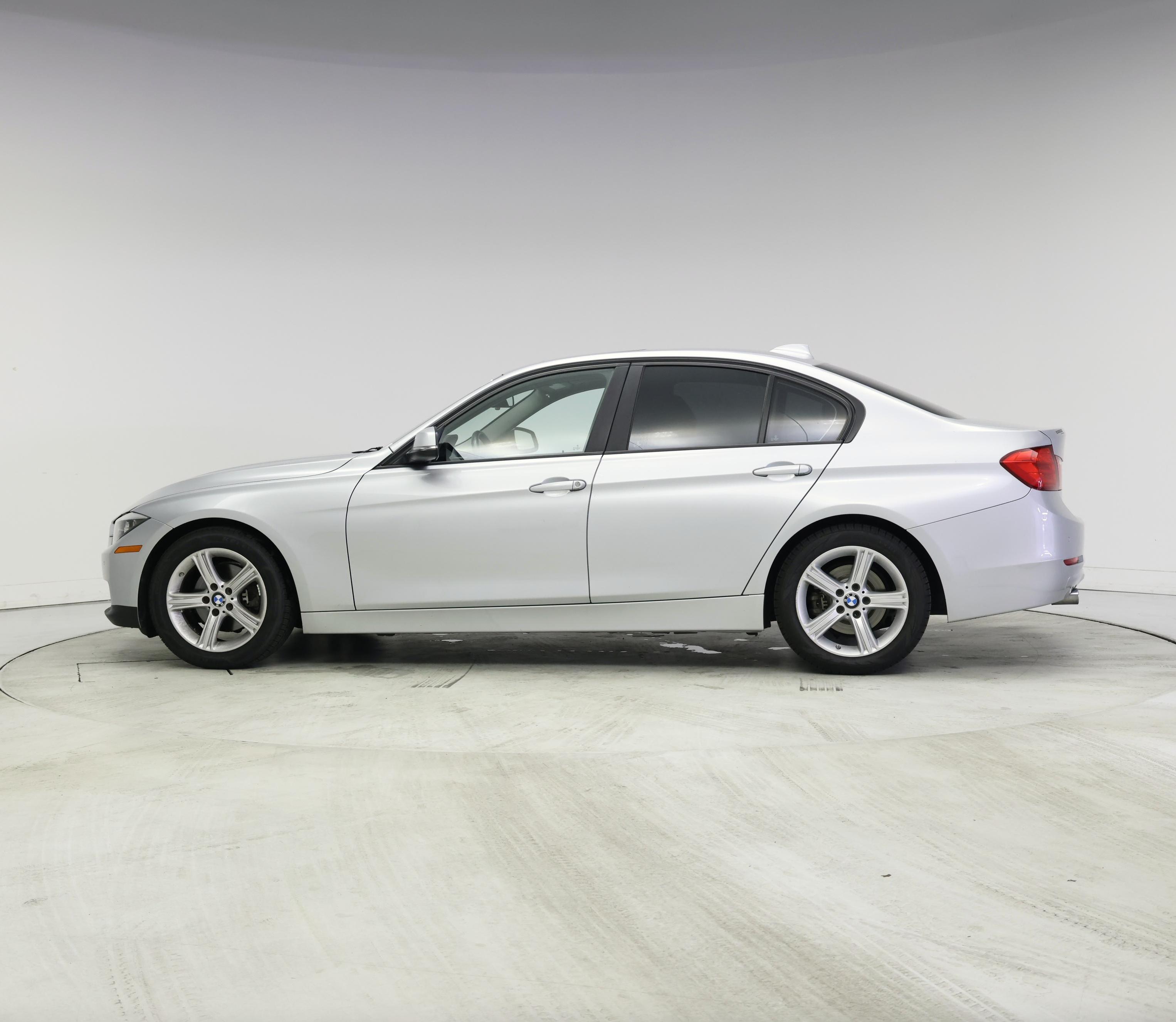Thumbnail: 2014 BMW 3 Series - 3