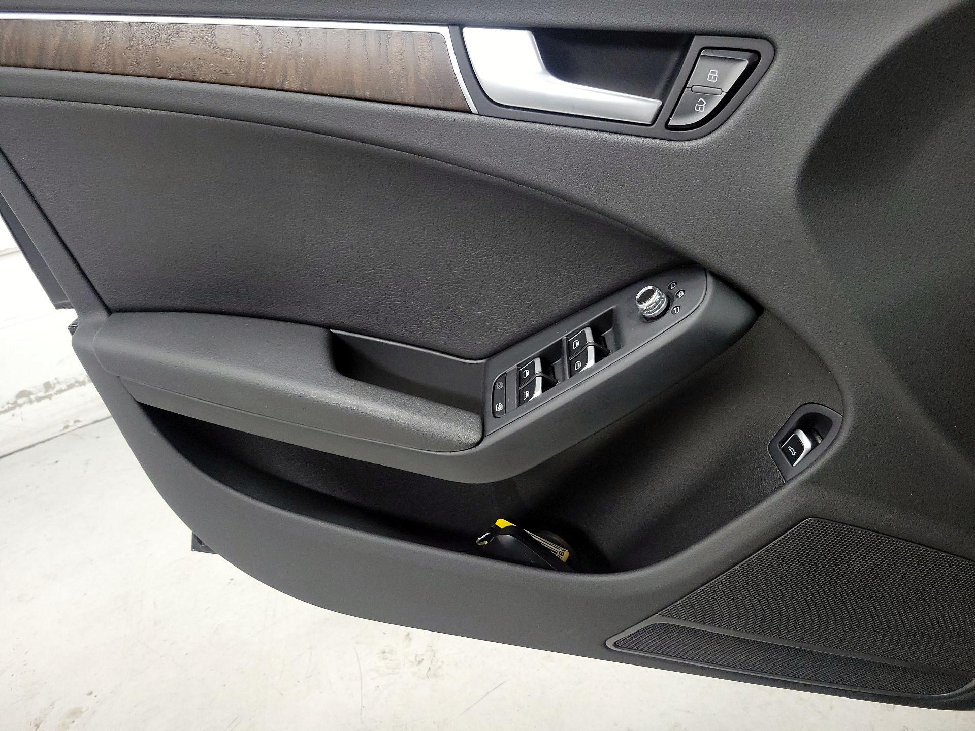 Thumbnail: 2014 Audi A4 - 12