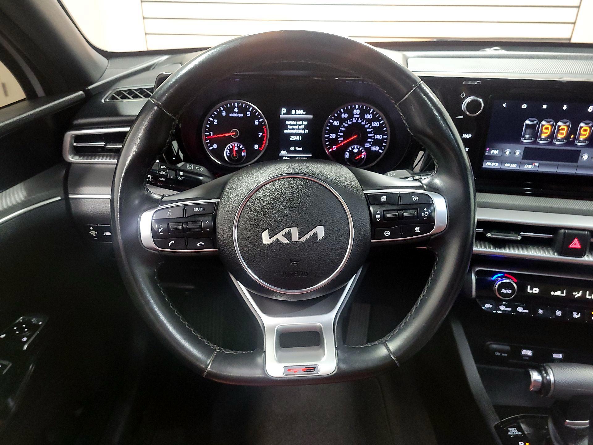 Thumbnail: 2022 Kia K5 - 10