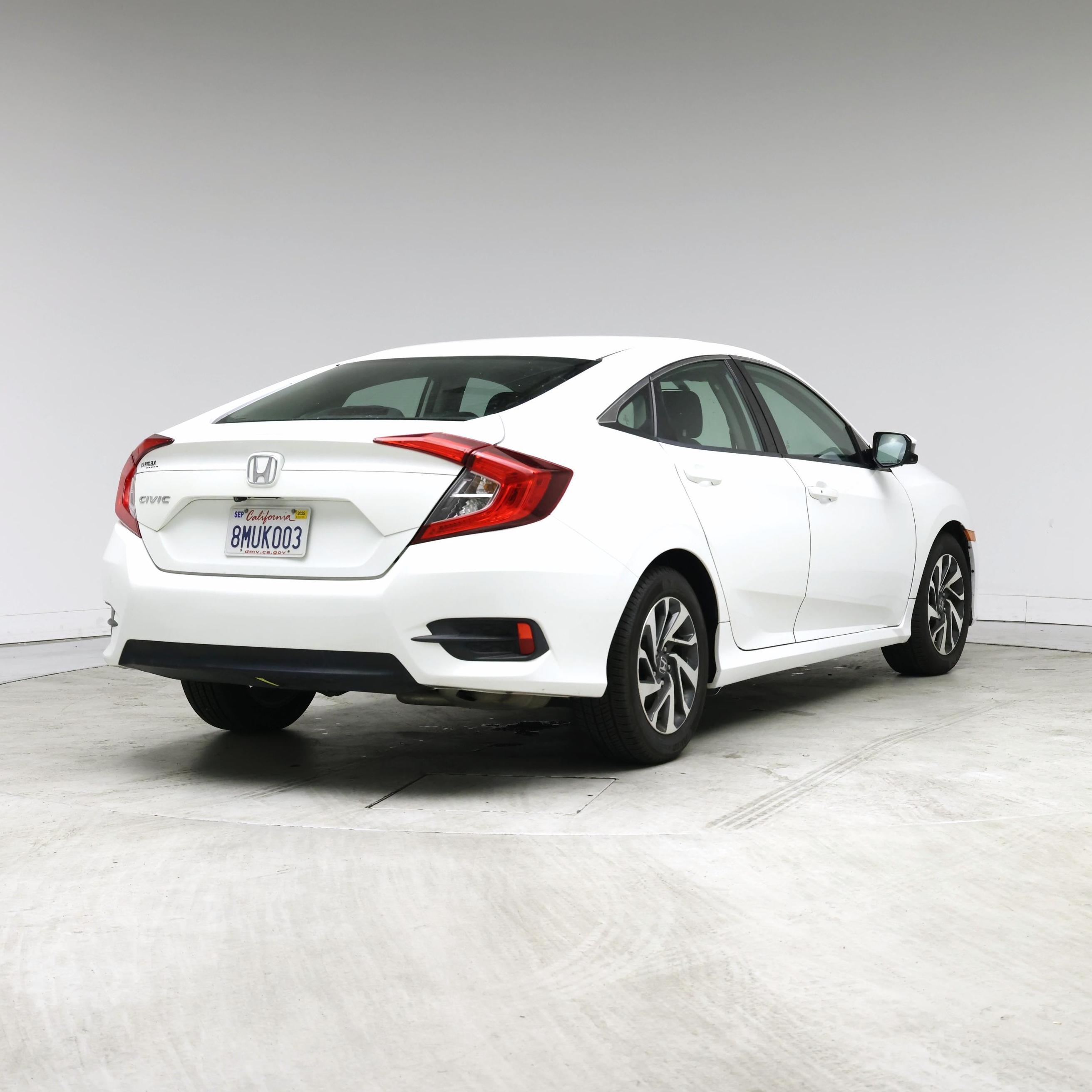 Thumbnail: 2016 Honda Civic - 8