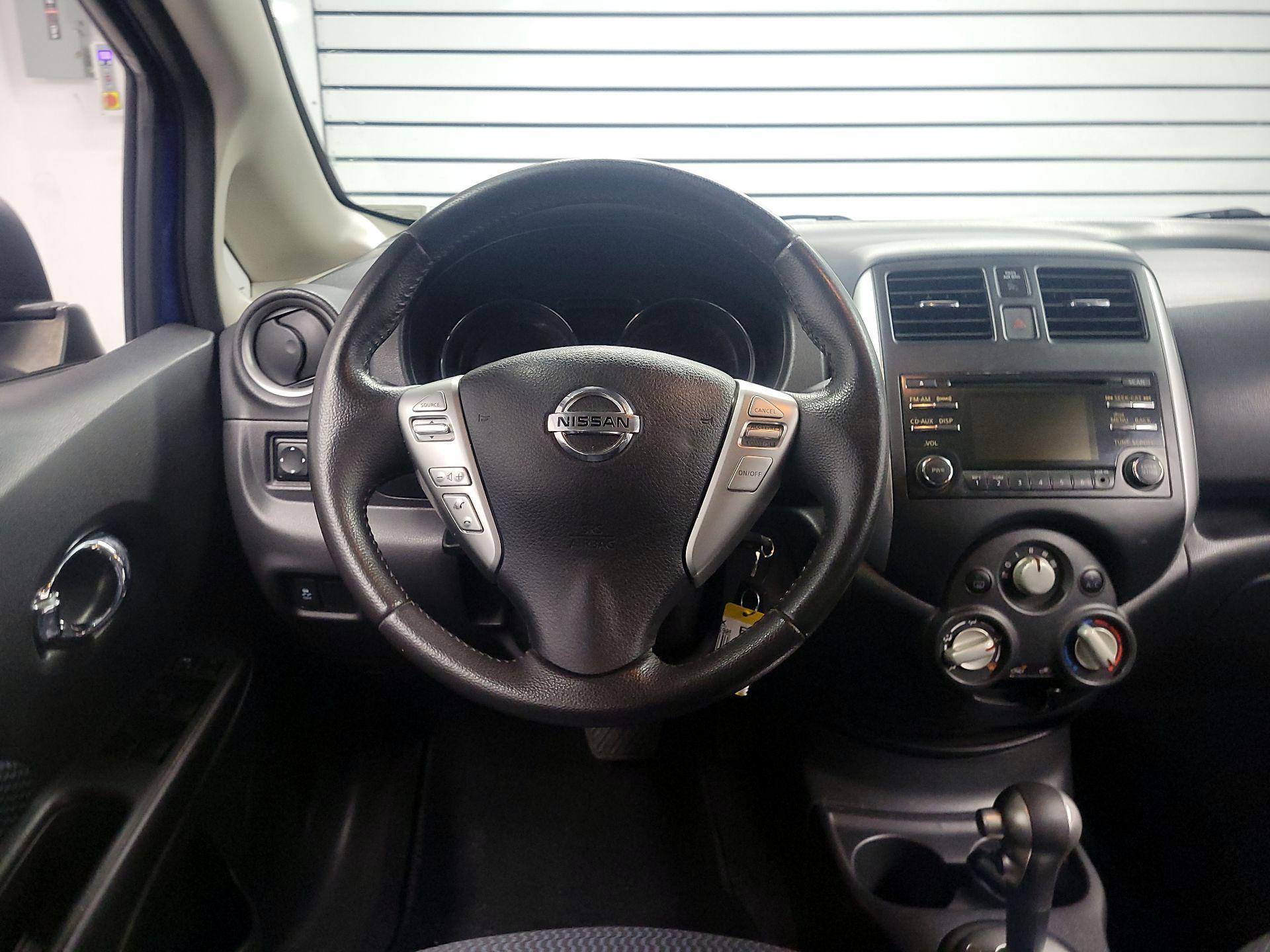 Thumbnail: 2014 Nissan Versa Note - 10