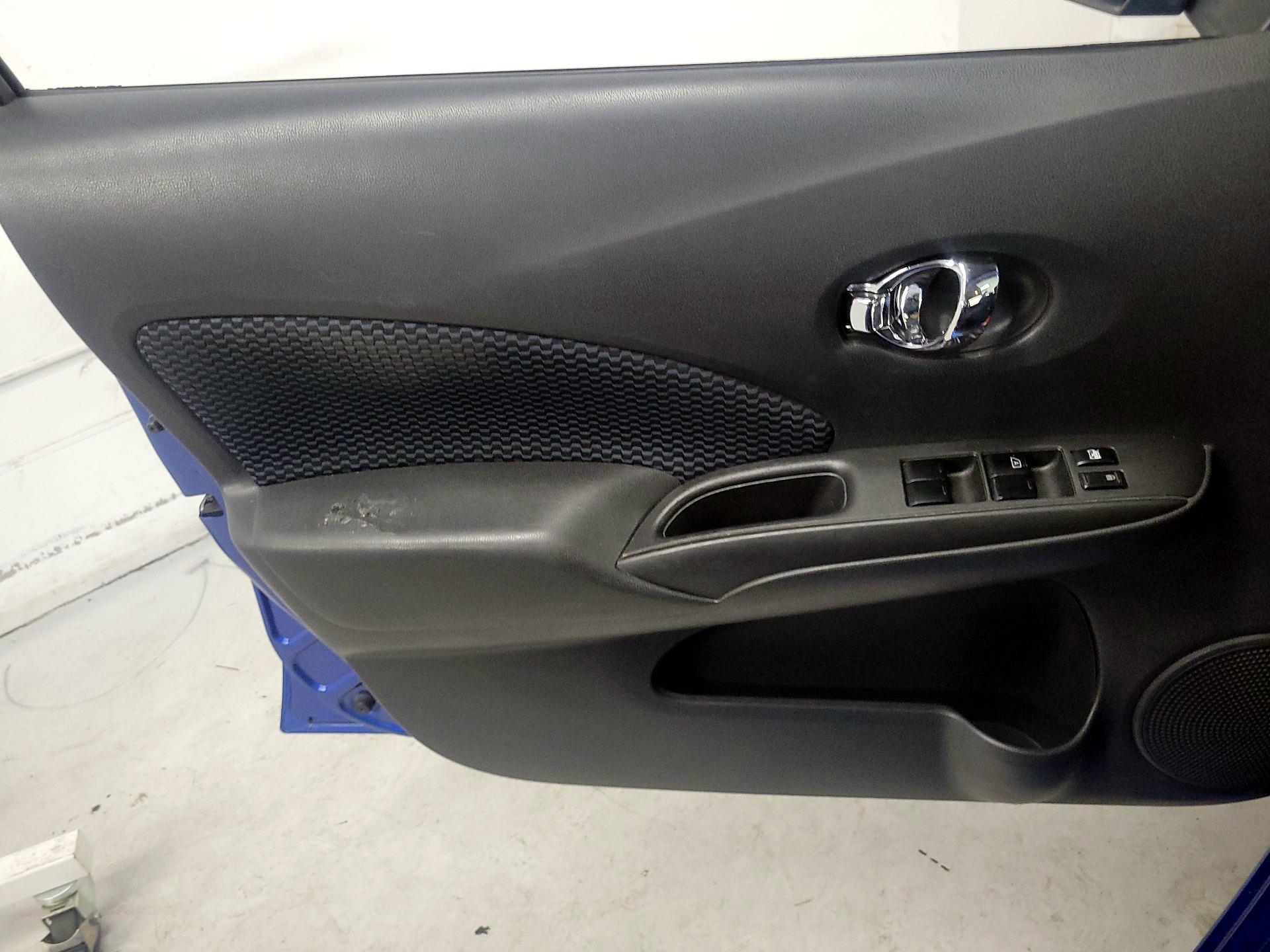 Thumbnail: 2014 Nissan Versa Note - 12