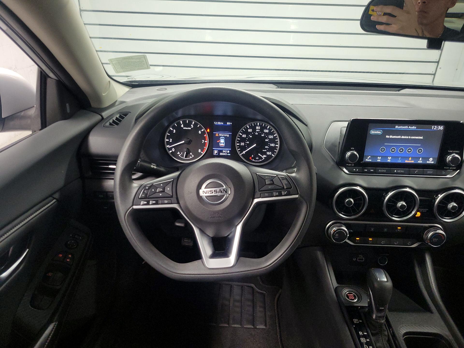 Thumbnail: 2022 Nissan Sentra - 10