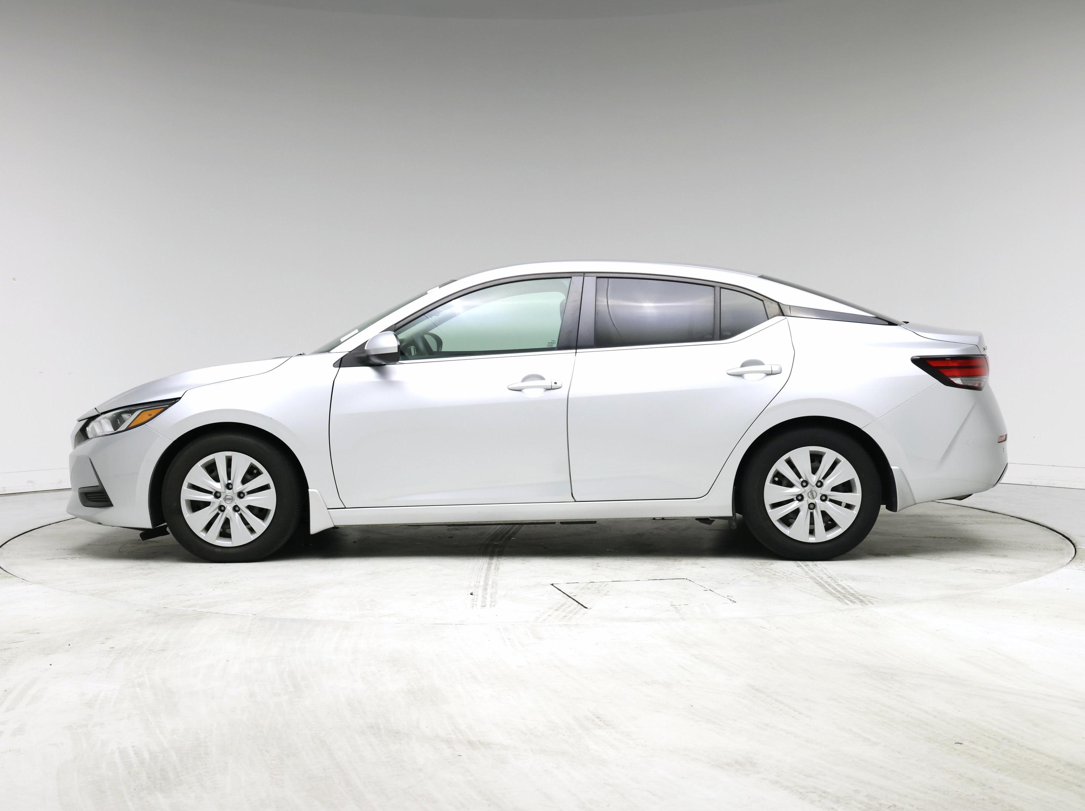 Thumbnail: 2022 Nissan Sentra - 3