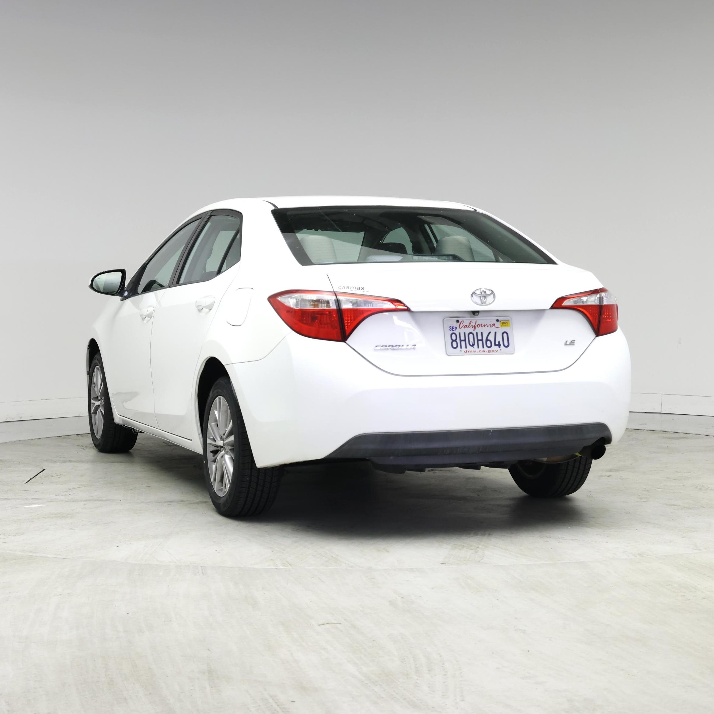 Thumbnail: 2015 Toyota Corolla - 2