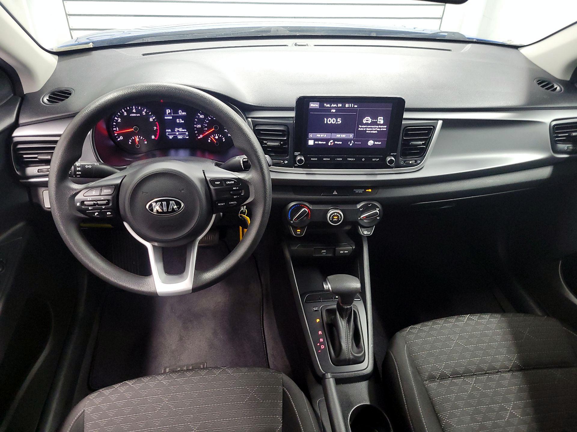 Thumbnail: 2021 Kia Rio - 9