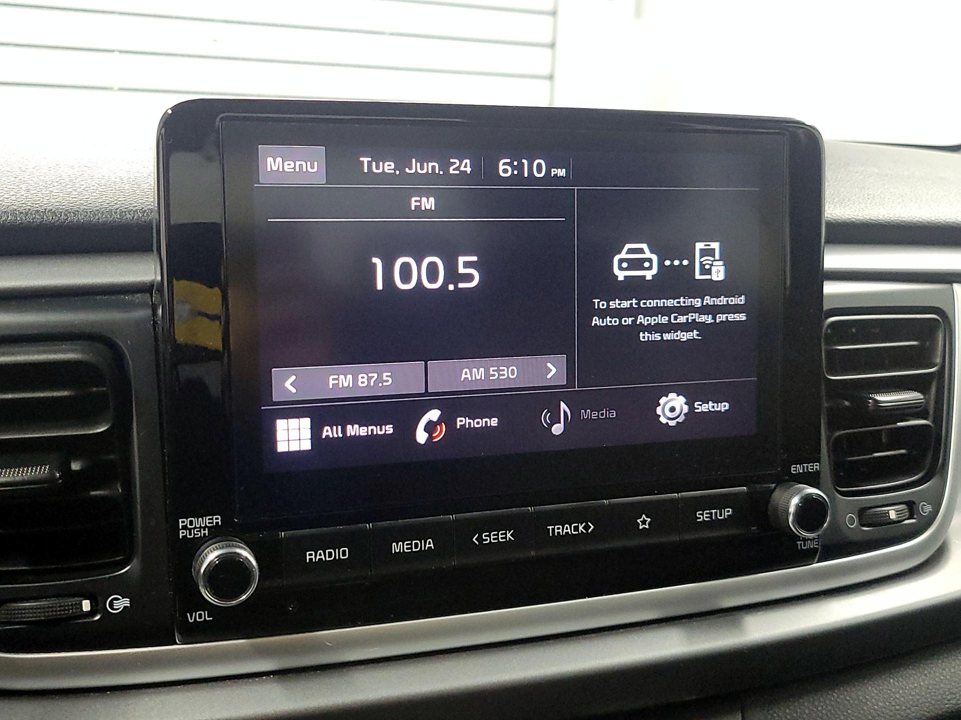 Thumbnail: 2021 Kia Rio - 15