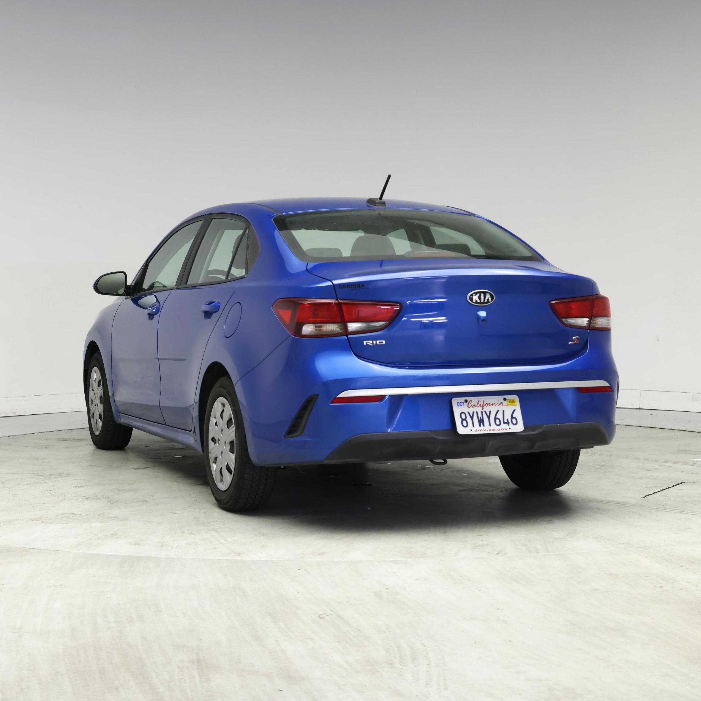Thumbnail: 2021 Kia Rio - 2