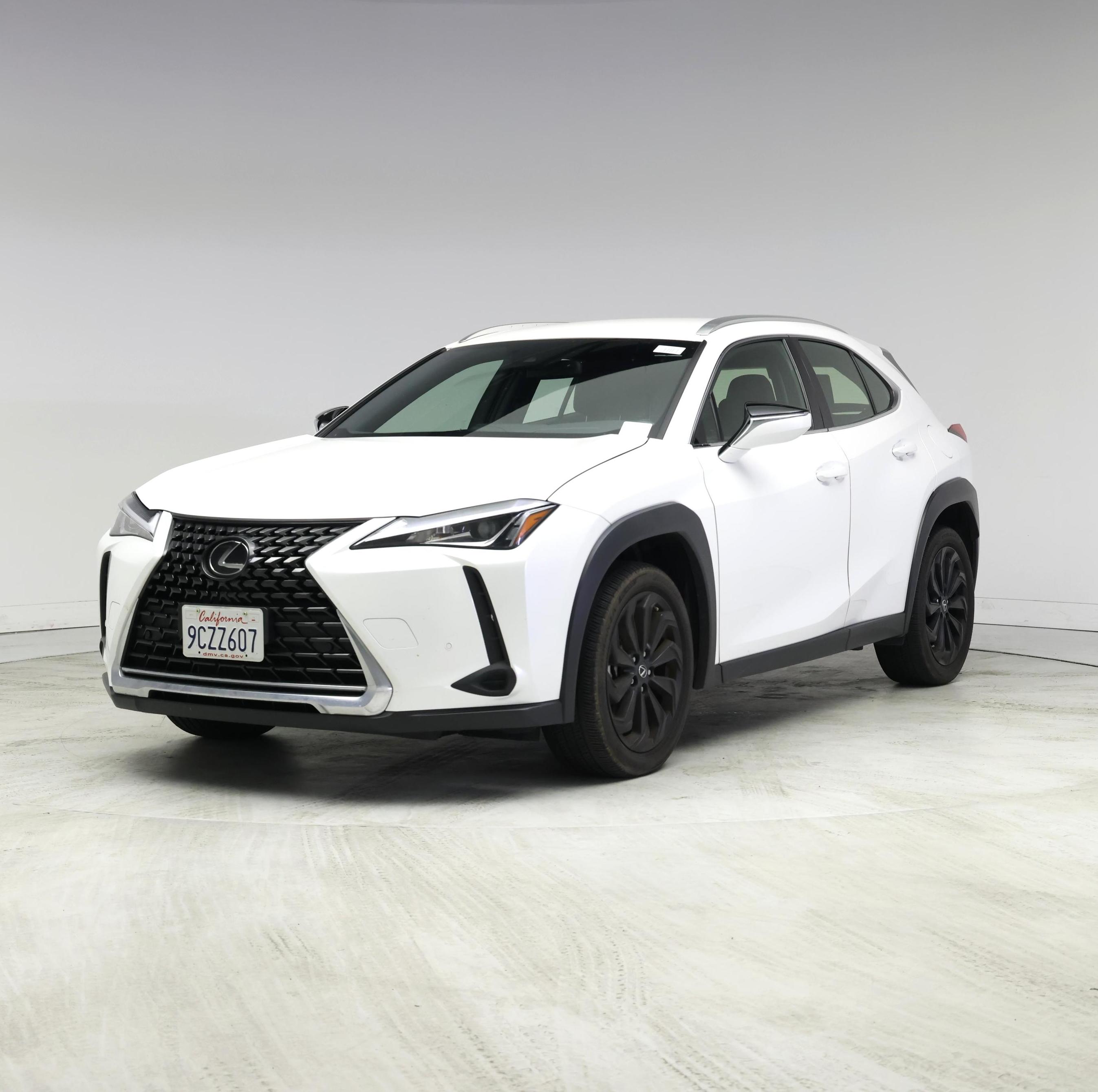 Thumbnail: 2021 Lexus UX - 4