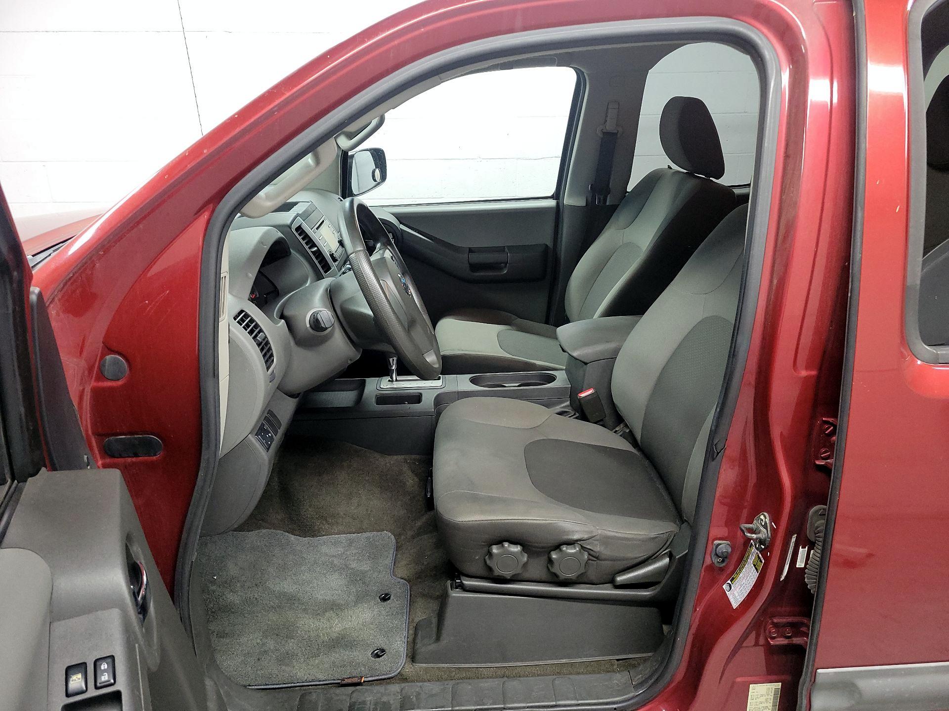 Thumbnail: 2013 Nissan Xterra - 11