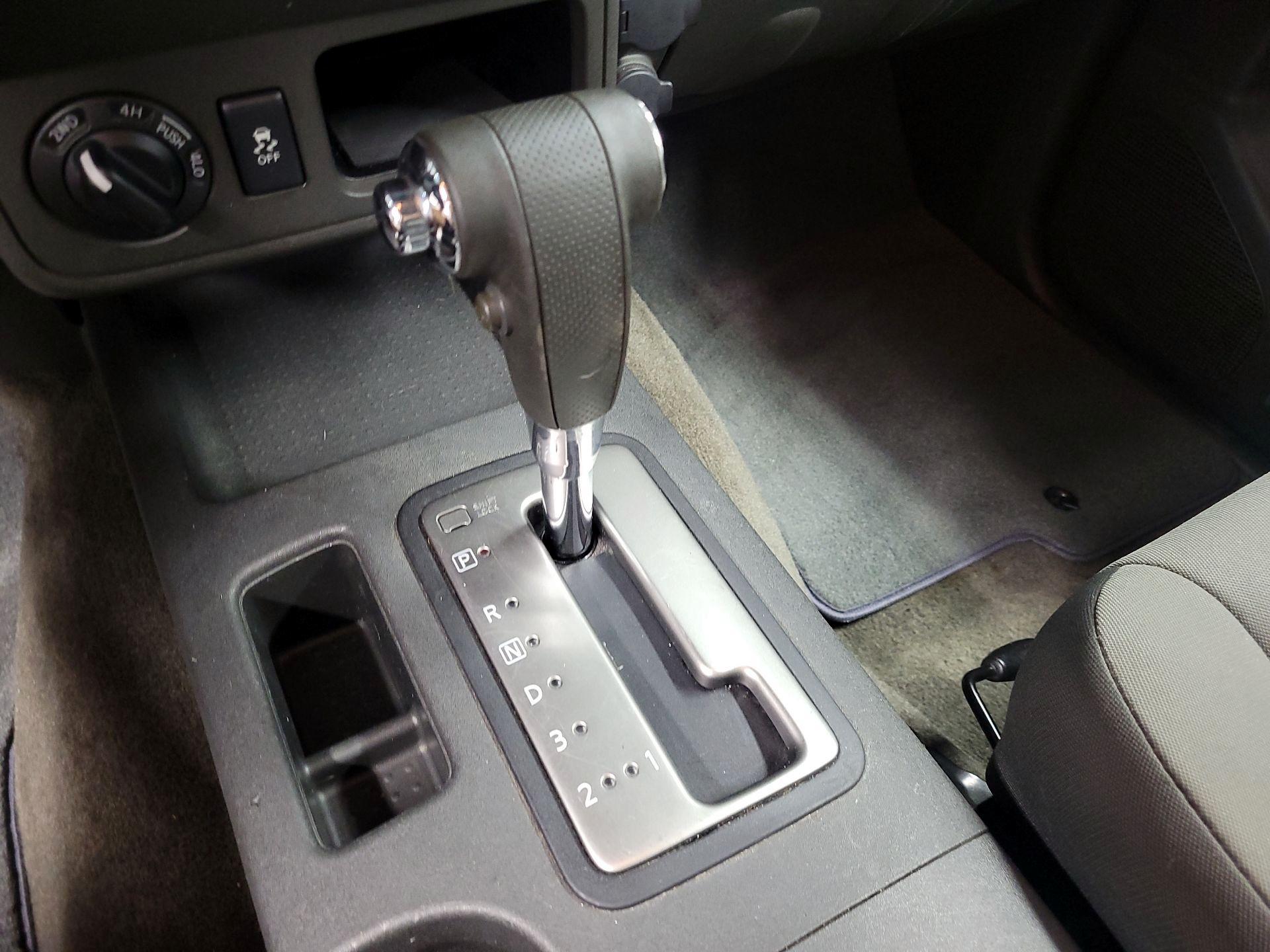 Thumbnail: 2013 Nissan Xterra - 15