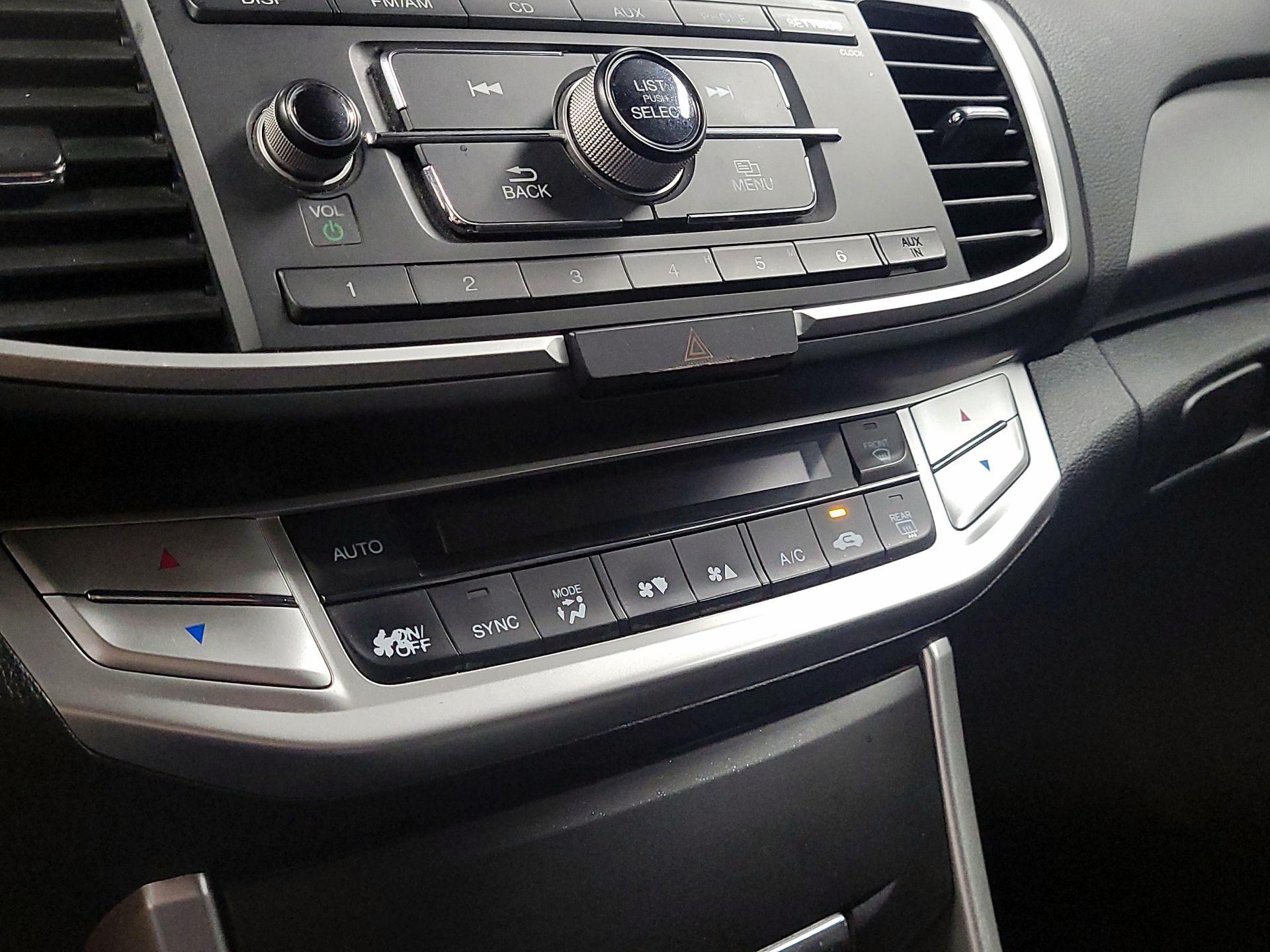 Thumbnail: 2014 Honda Accord - 16