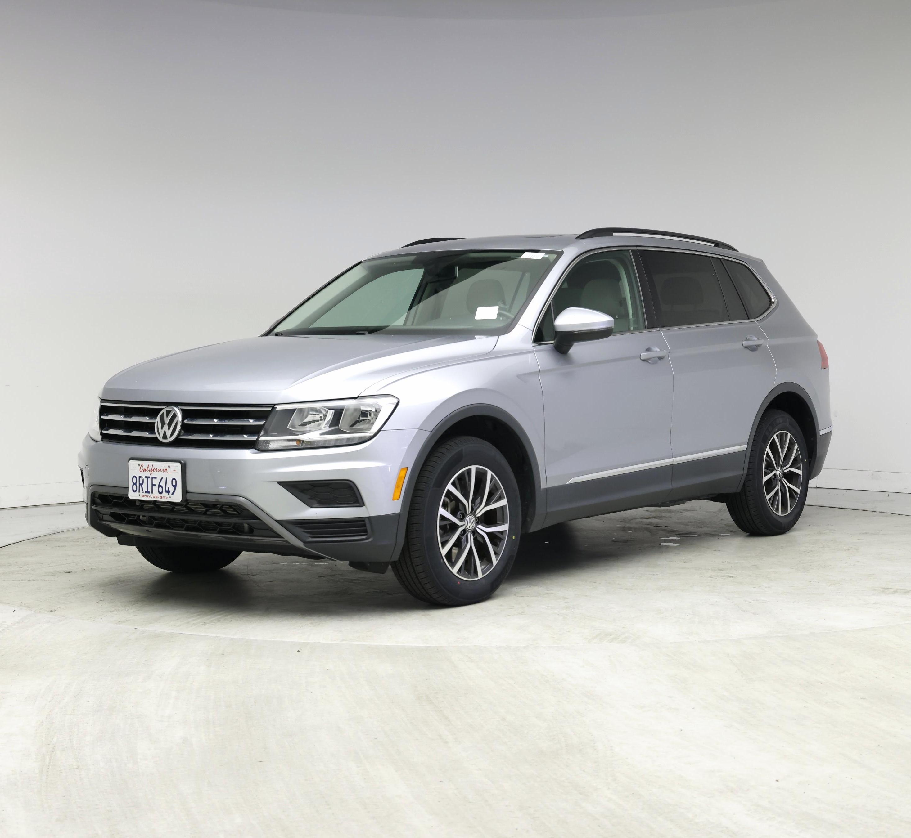Thumbnail: 2020 Volkswagen Tiguan - 4