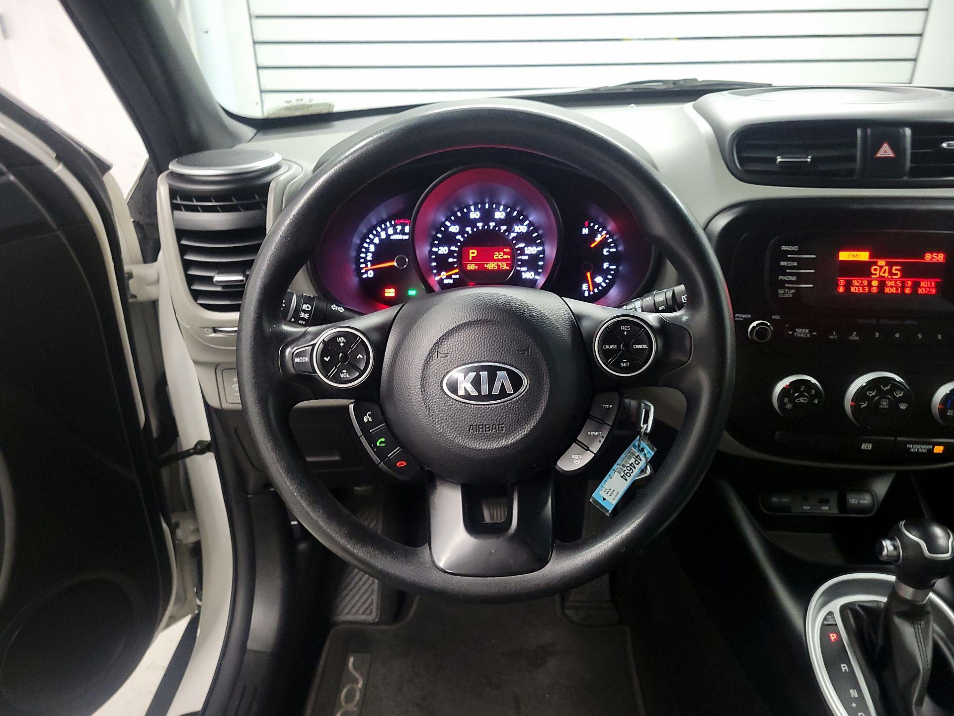 Thumbnail: 2014 Kia Soul - 10