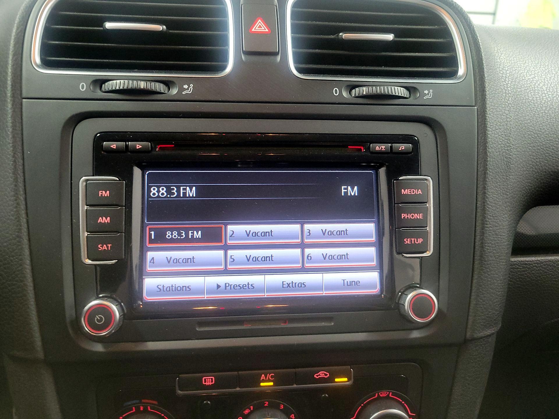 Thumbnail: 2014 Volkswagen Jetta - 13