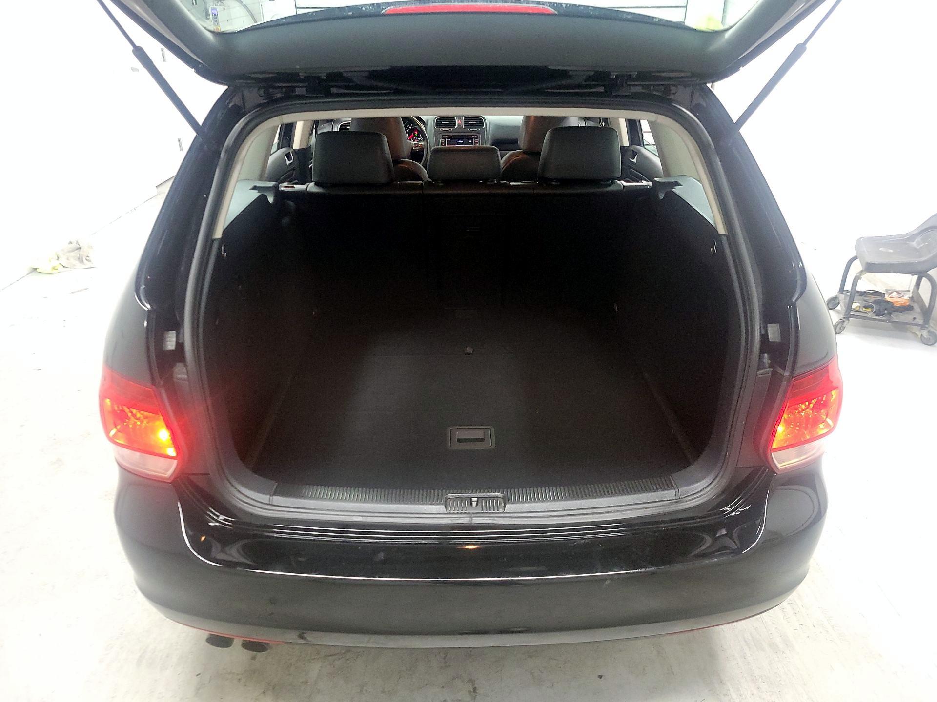 Thumbnail: 2014 Volkswagen Jetta - 17