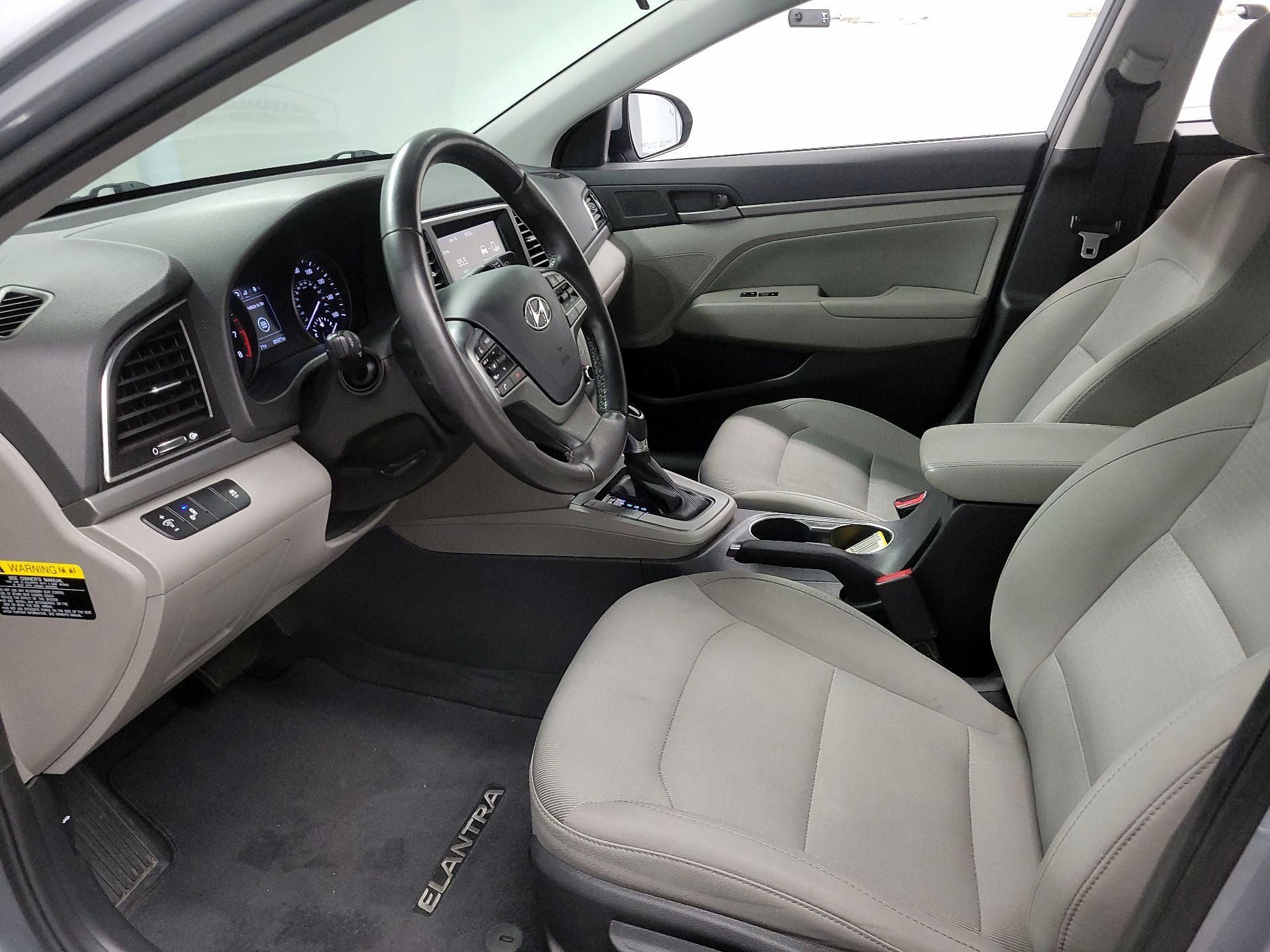 Thumbnail: 2017 Hyundai Elantra - 11