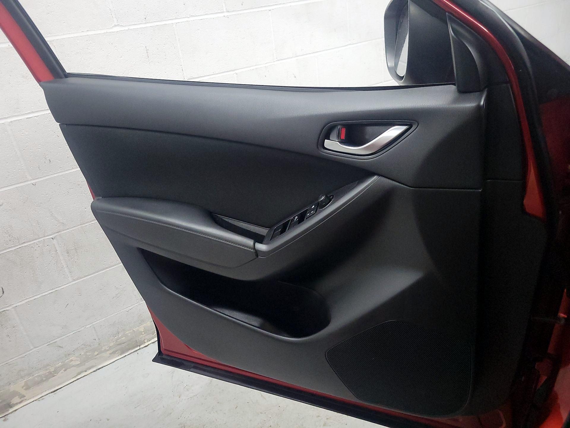 Thumbnail: 2016 Mazda CX-5 - 12