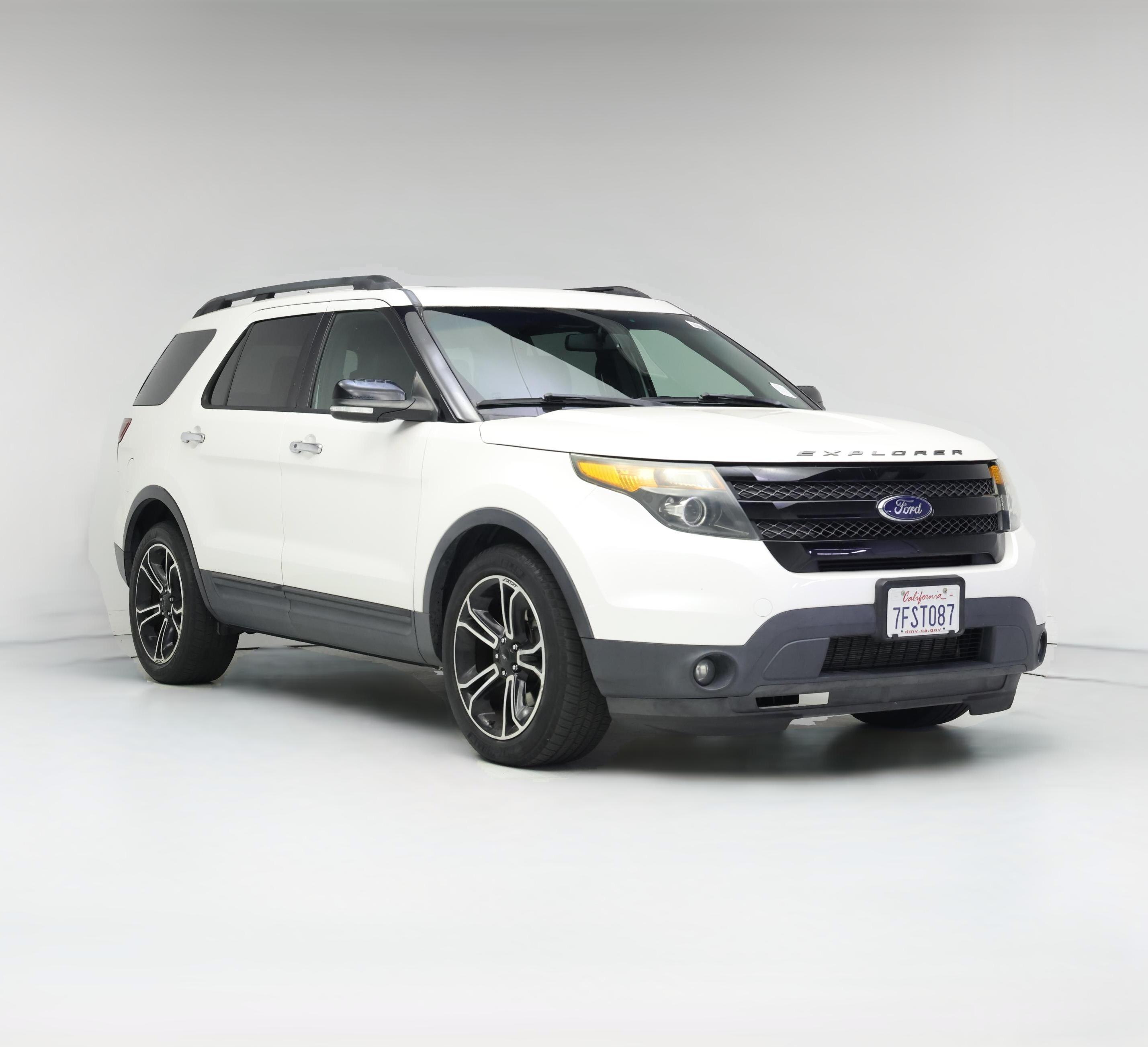 Thumbnail: 2014 Ford Explorer - 1