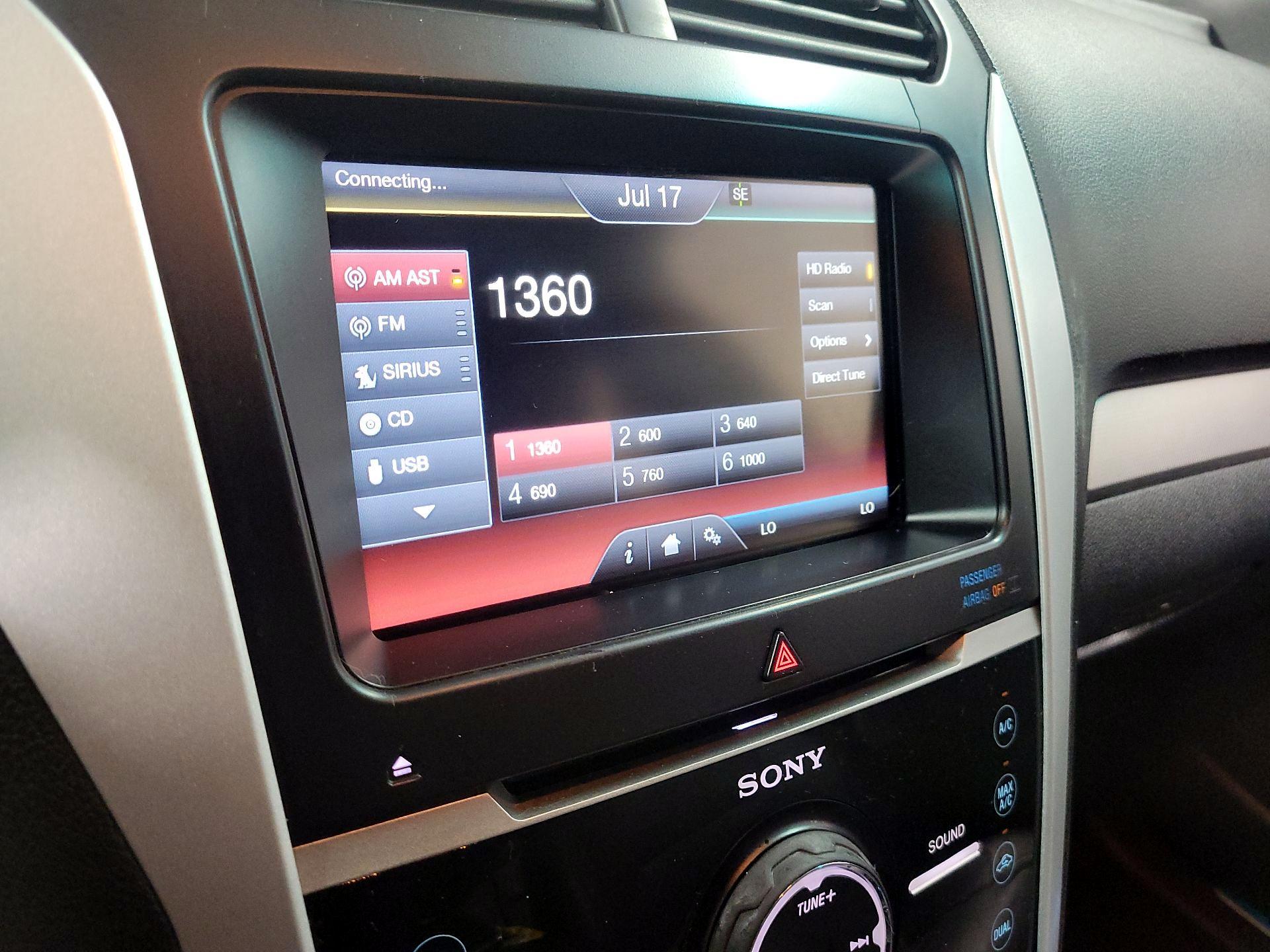 Thumbnail: 2014 Ford Explorer - 15