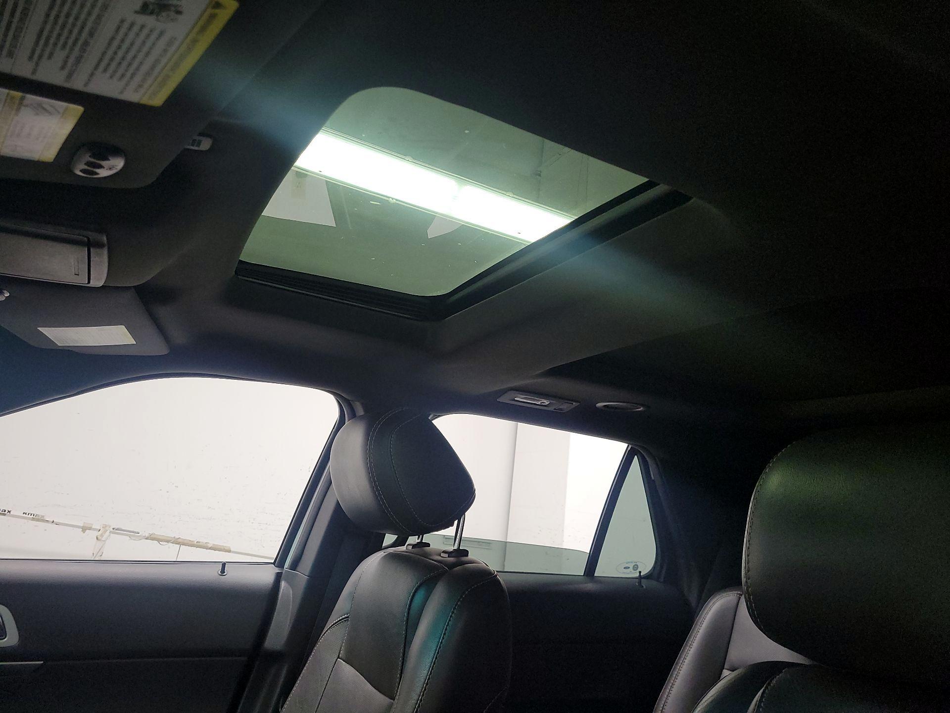 Thumbnail: 2014 Ford Explorer - 19