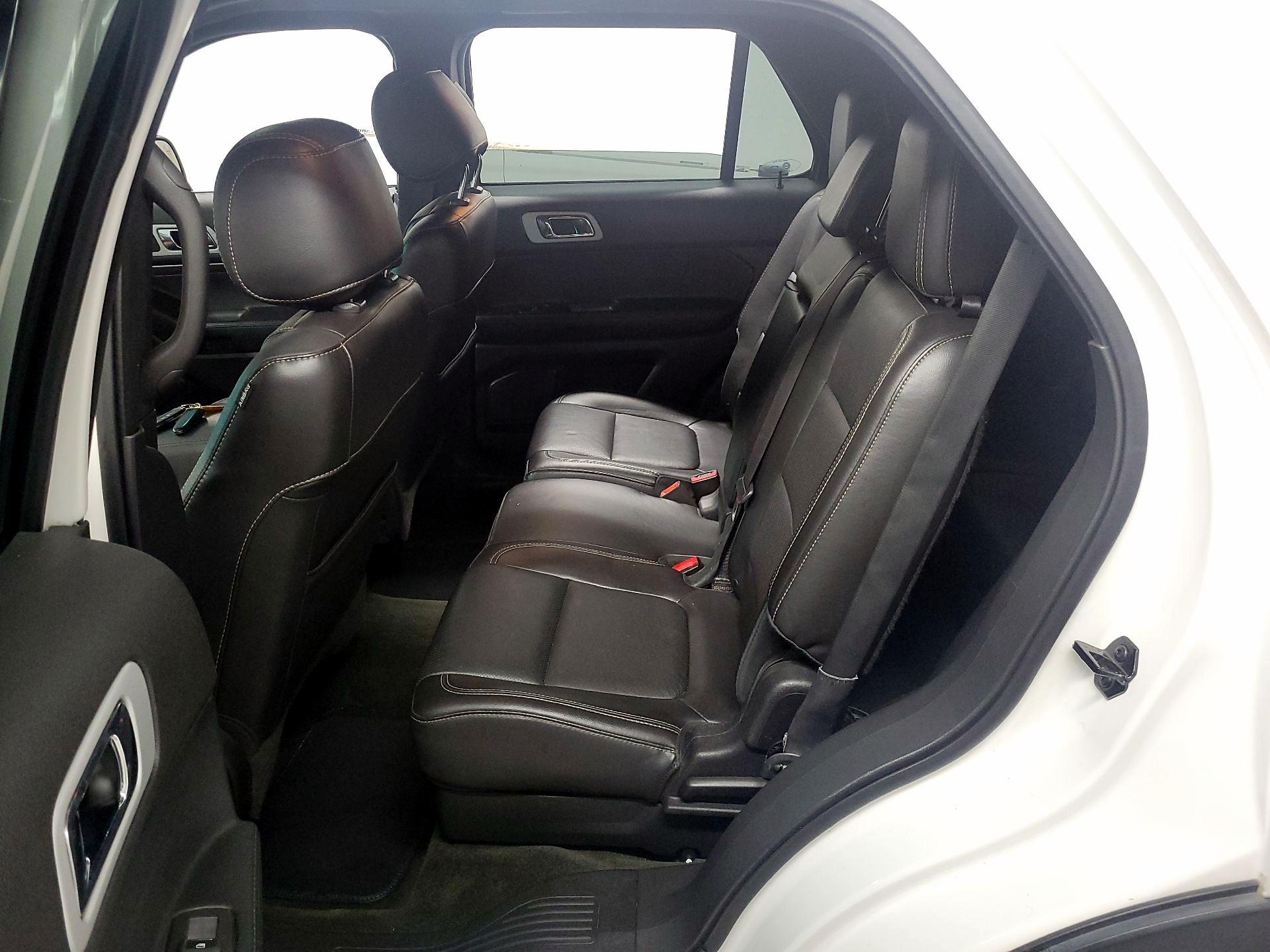 Thumbnail: 2014 Ford Explorer - 20