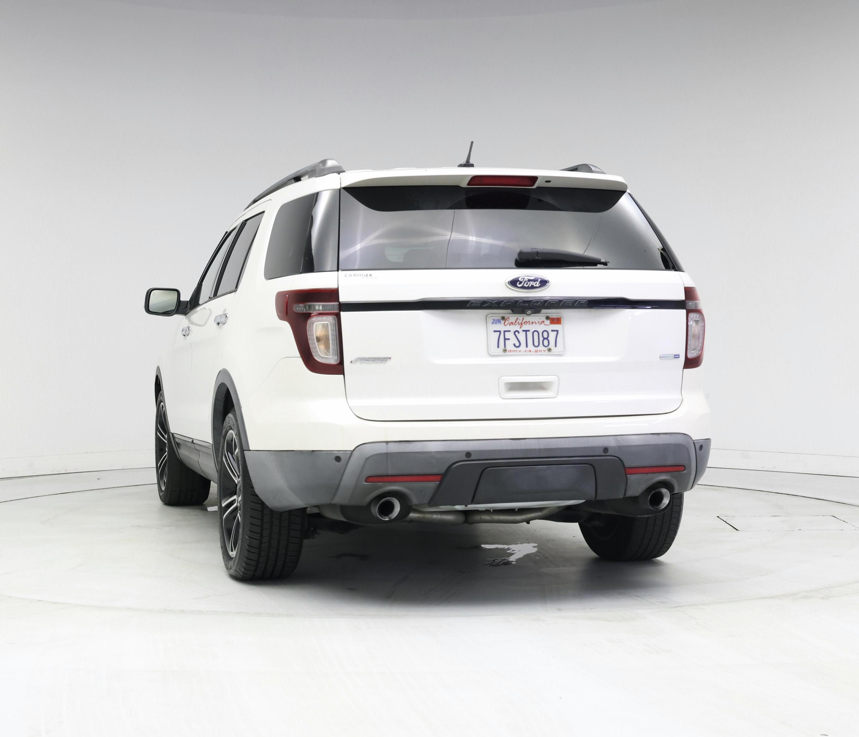 Thumbnail: 2014 Ford Explorer - 6