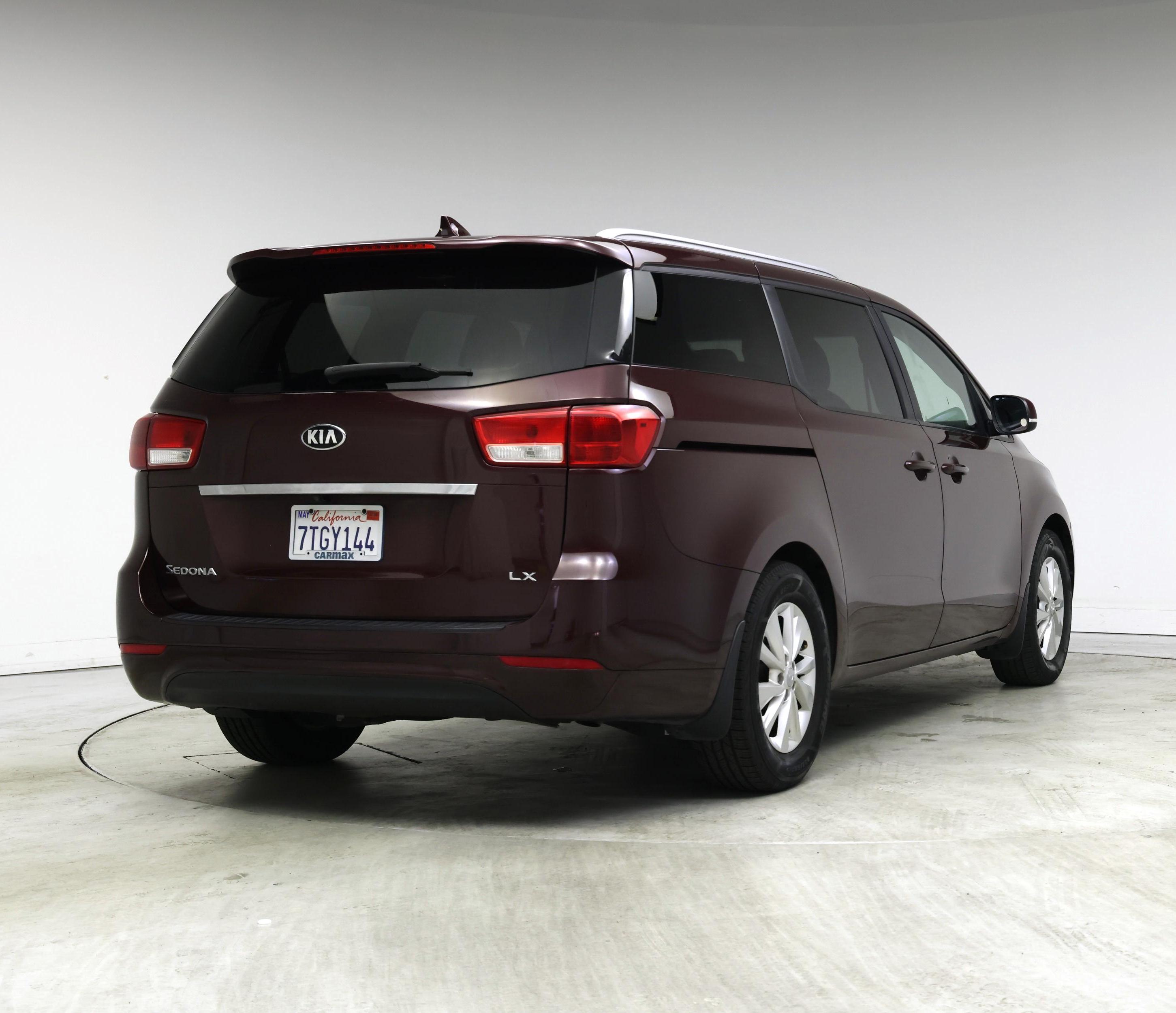 Thumbnail: 2016 Kia Sedona - 8