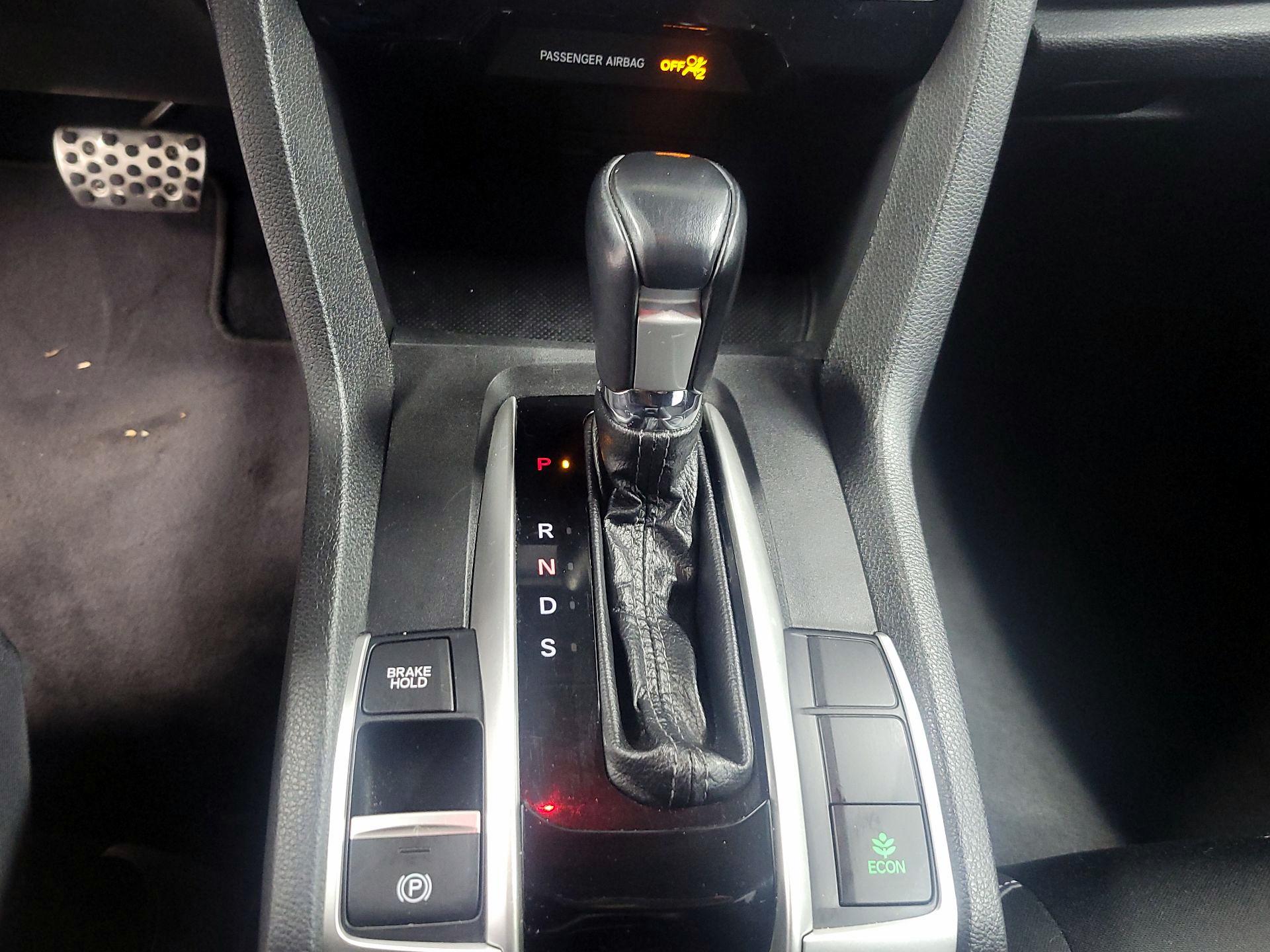 Thumbnail: 2019 Honda Civic - 17