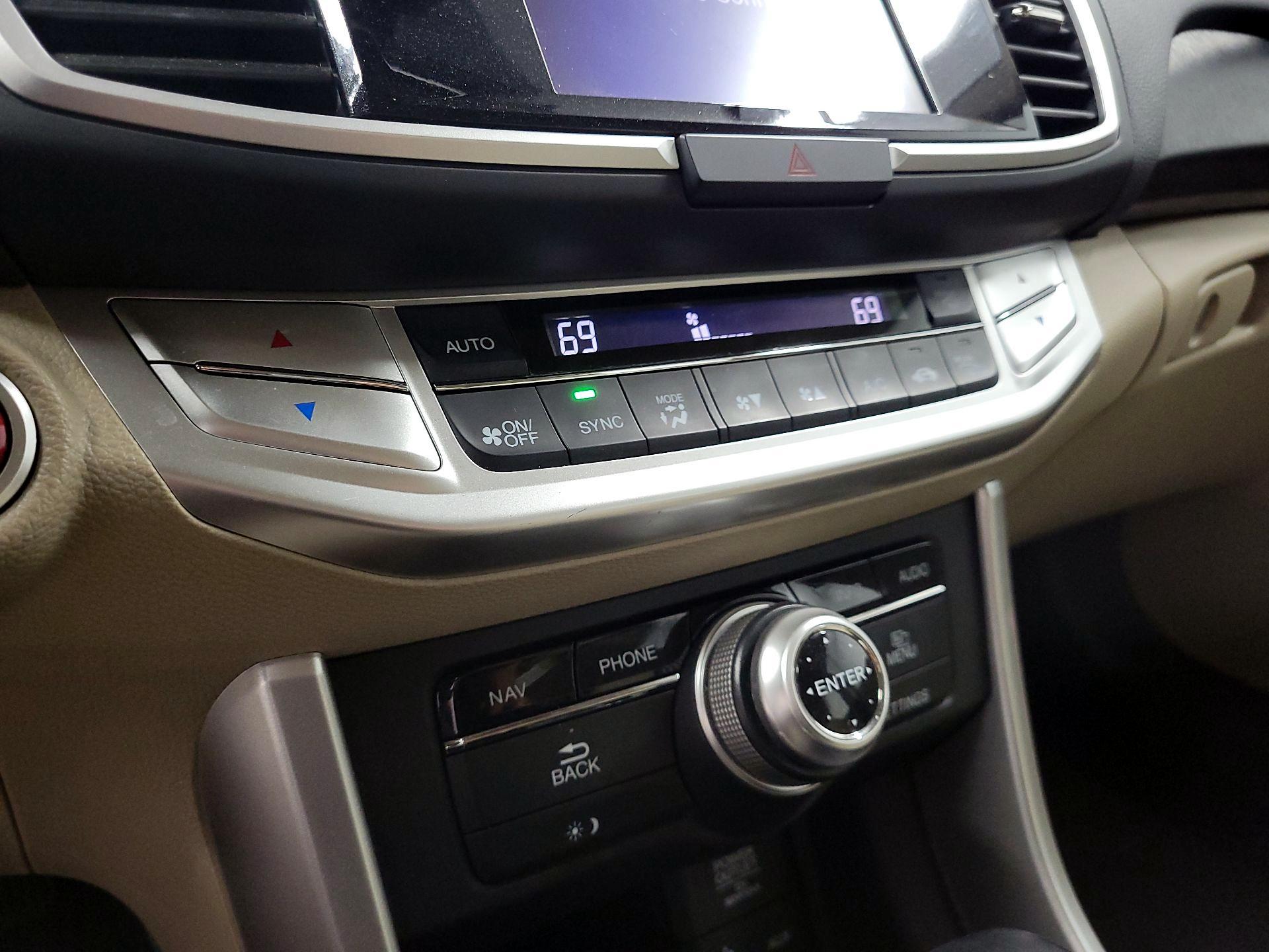 Thumbnail: 2014 Honda Accord - 15