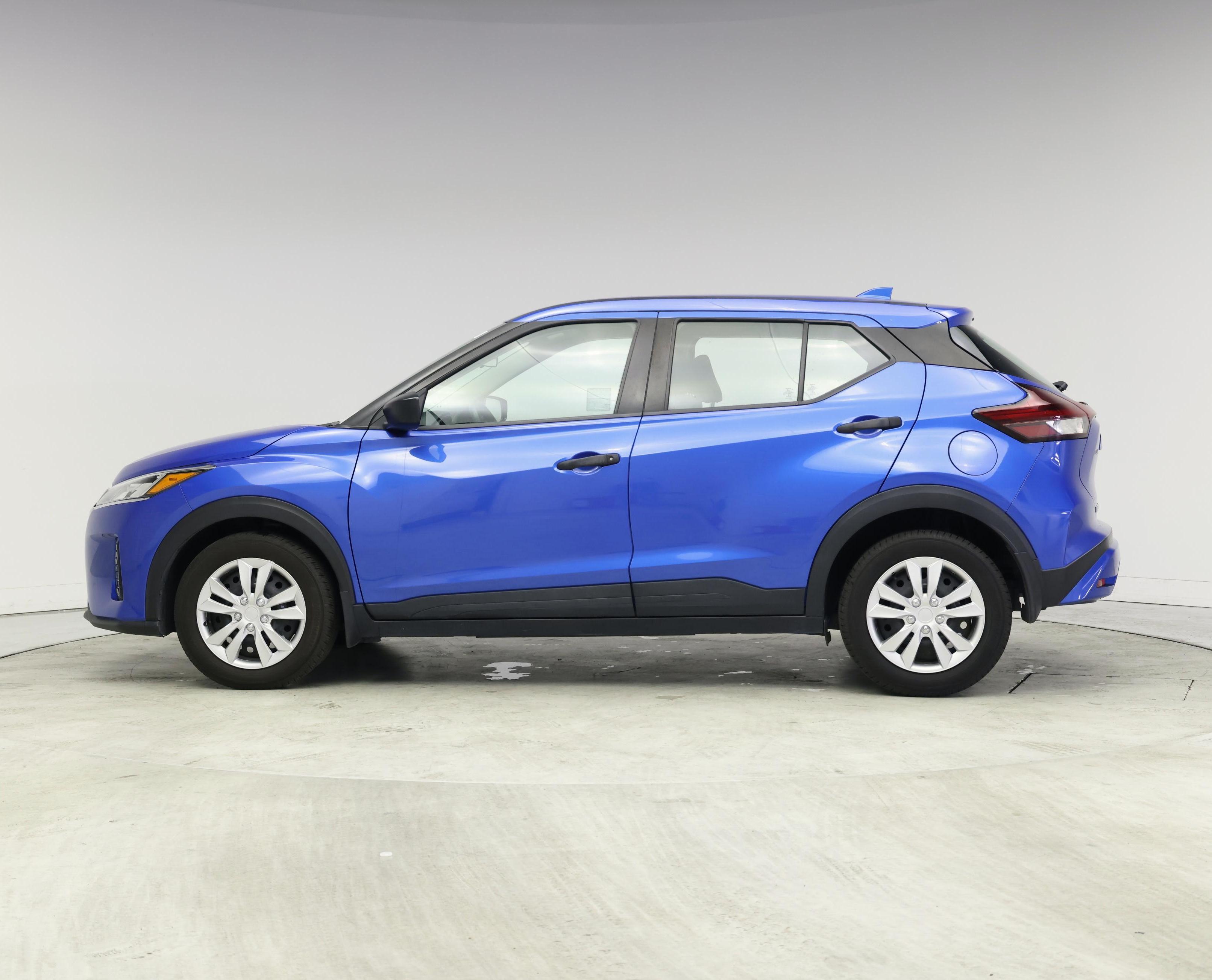Thumbnail: 2022 Nissan Kicks - 3