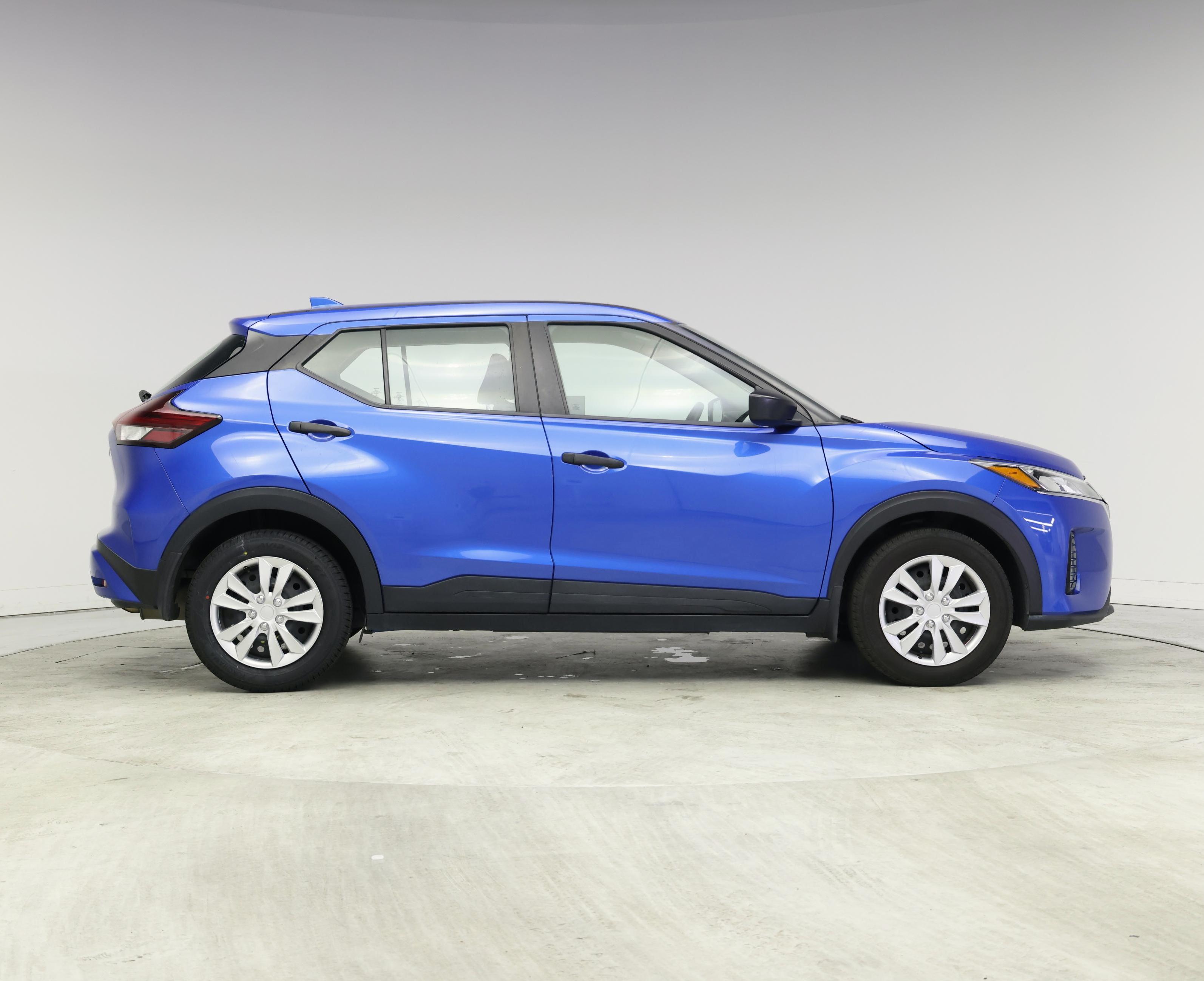 Thumbnail: 2022 Nissan Kicks - 7