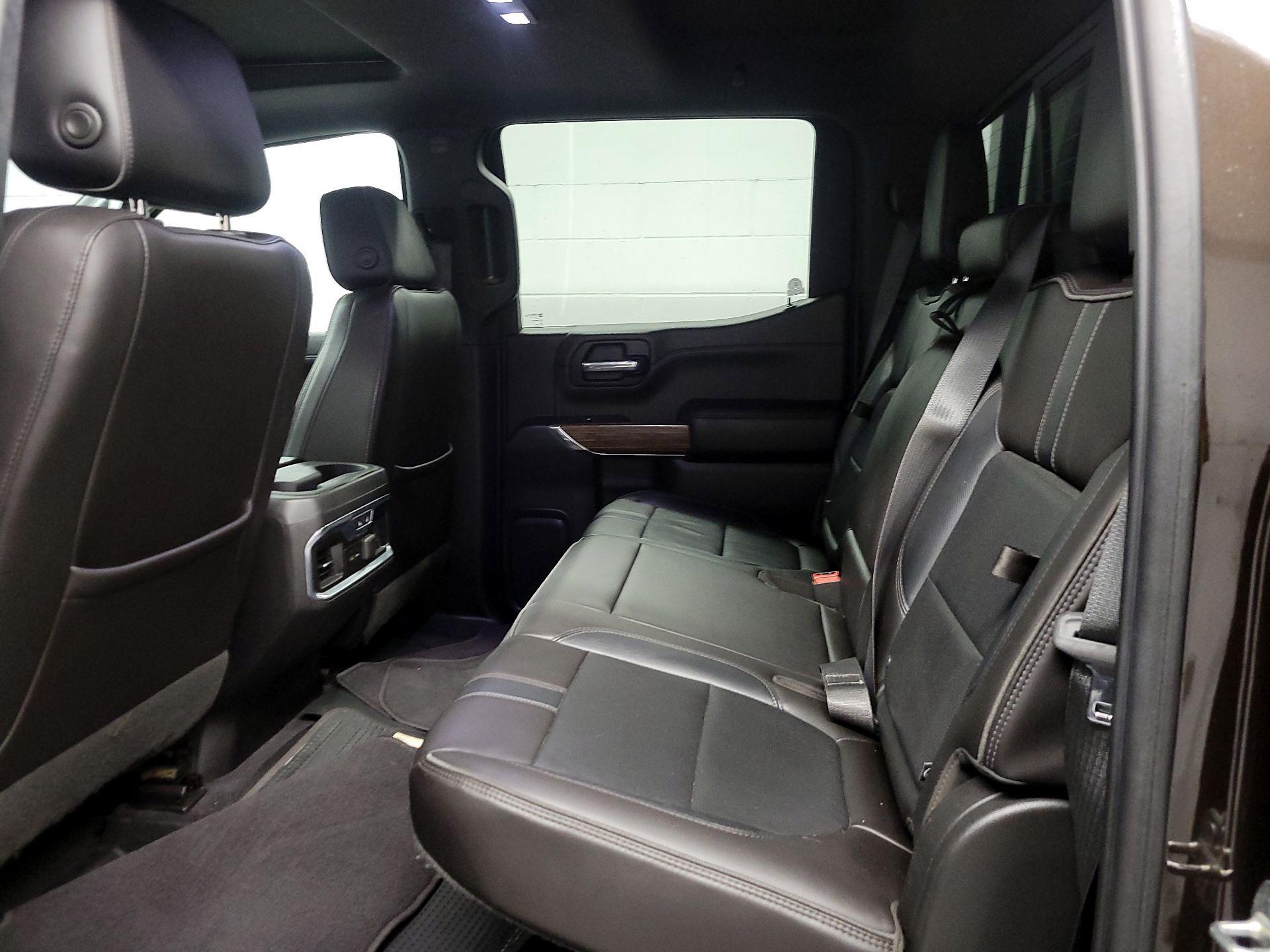 Thumbnail: 2019 Chevrolet Silverado 1500 - 17
