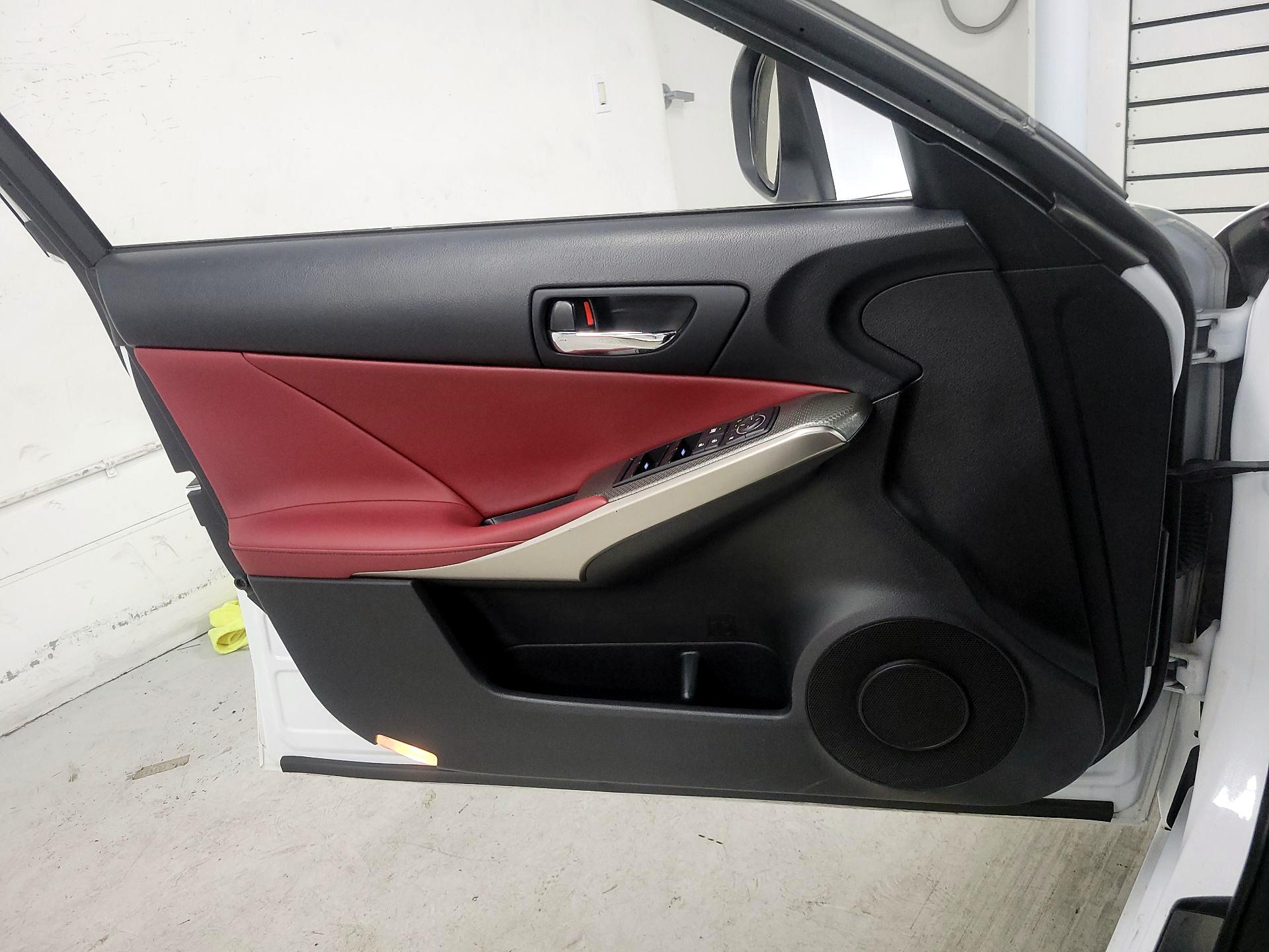 Thumbnail: 2014 Lexus IS - 12