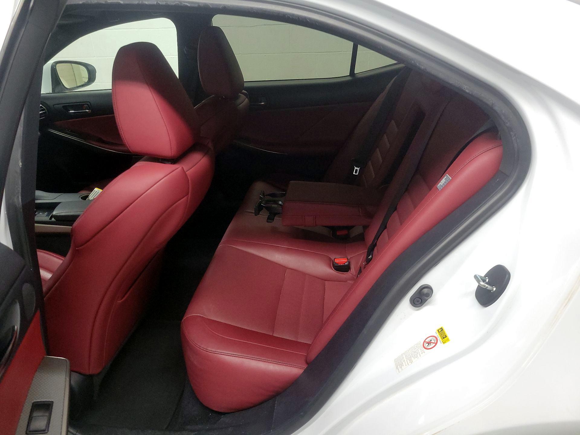 Thumbnail: 2014 Lexus IS - 17