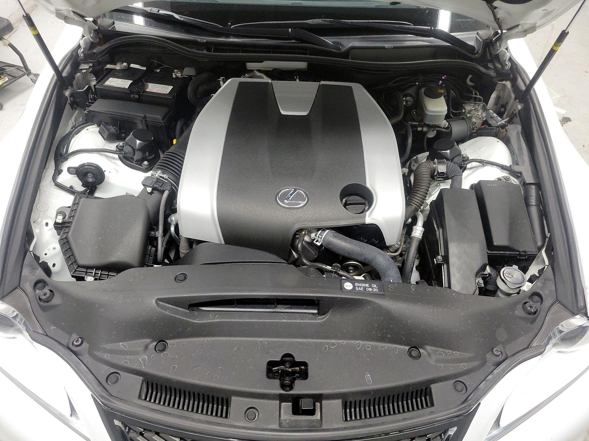 Thumbnail: 2014 Lexus IS - 19