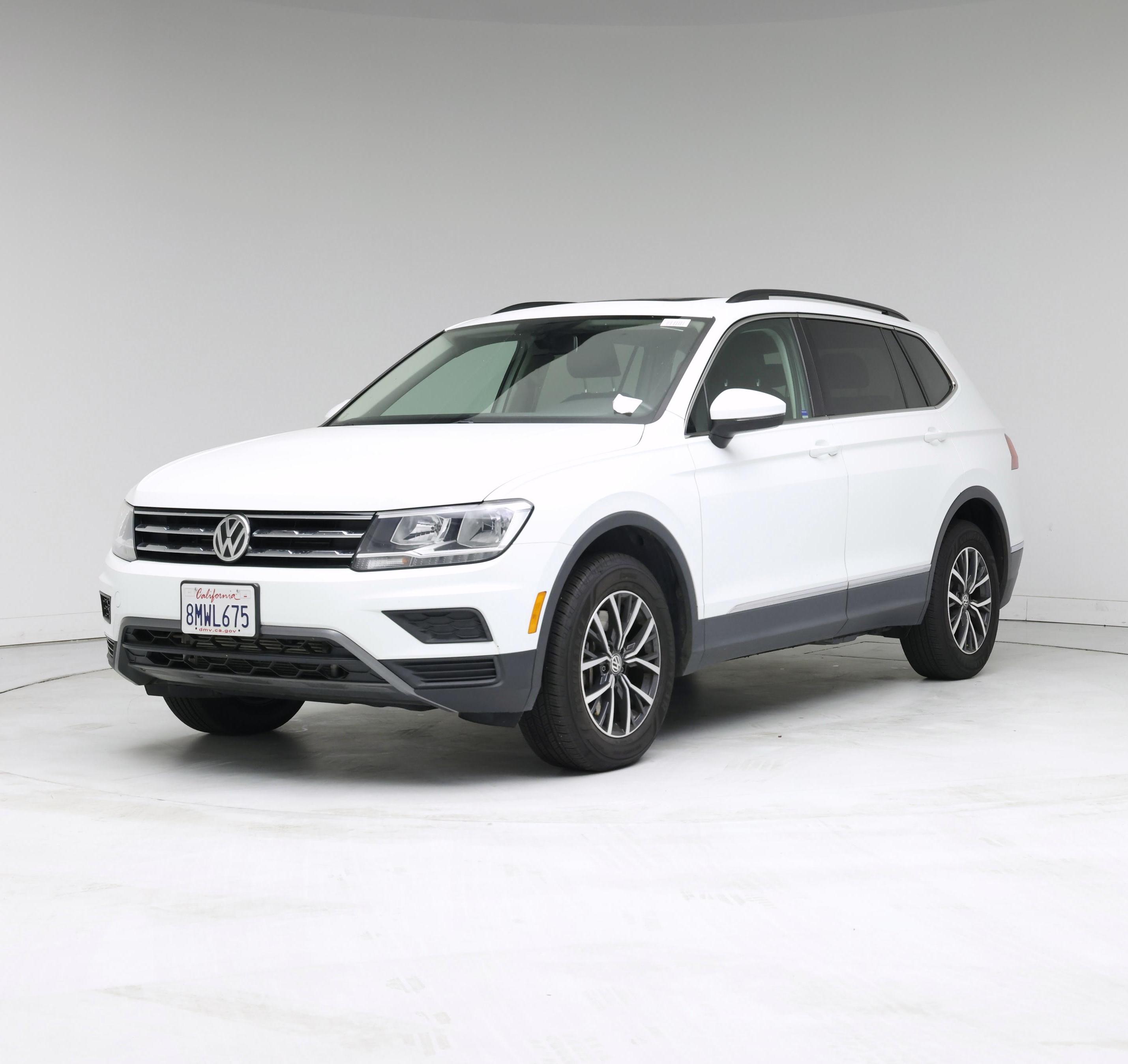 Thumbnail: 2020 Volkswagen Tiguan - 4