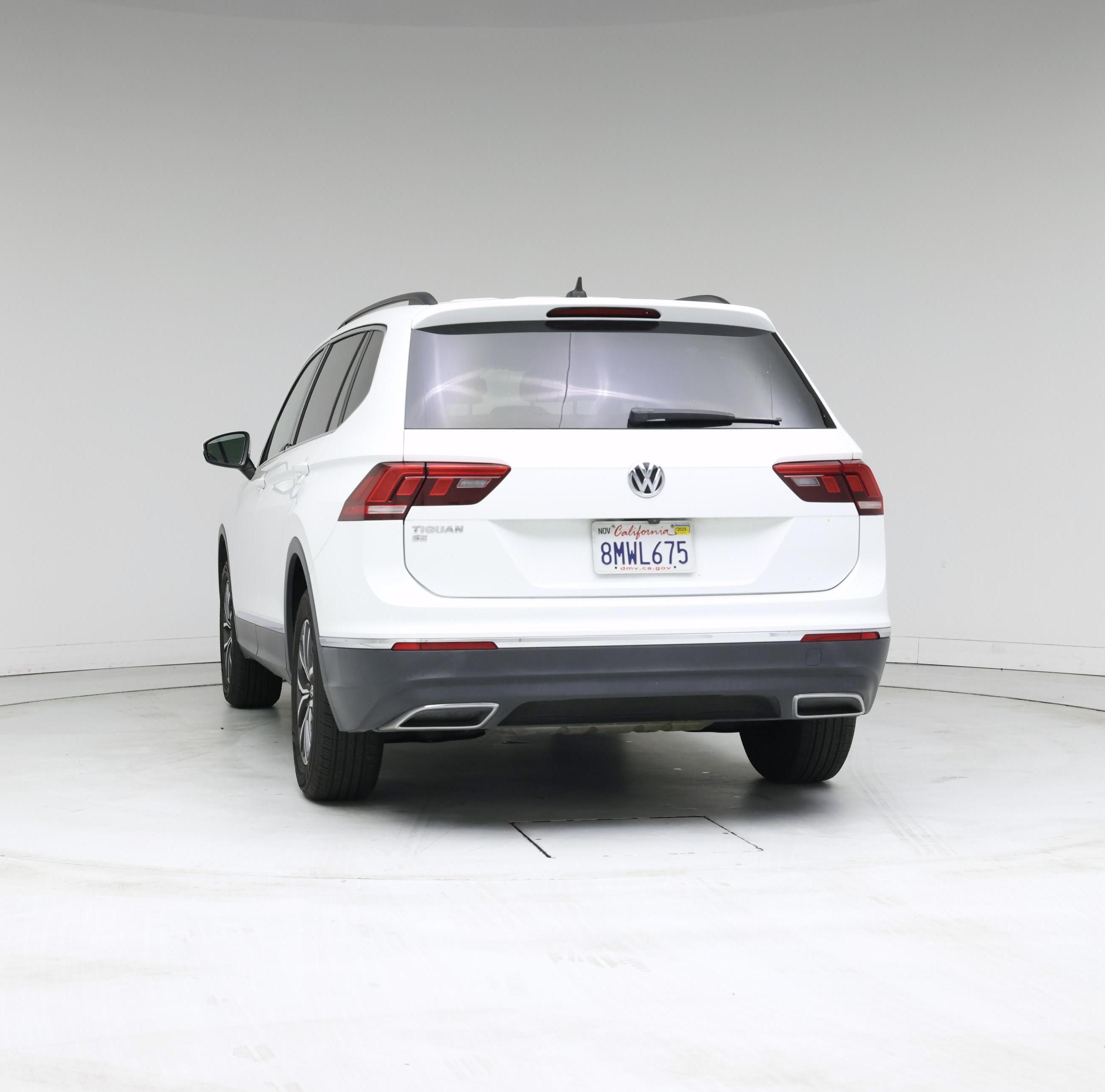 Thumbnail: 2020 Volkswagen Tiguan - 6