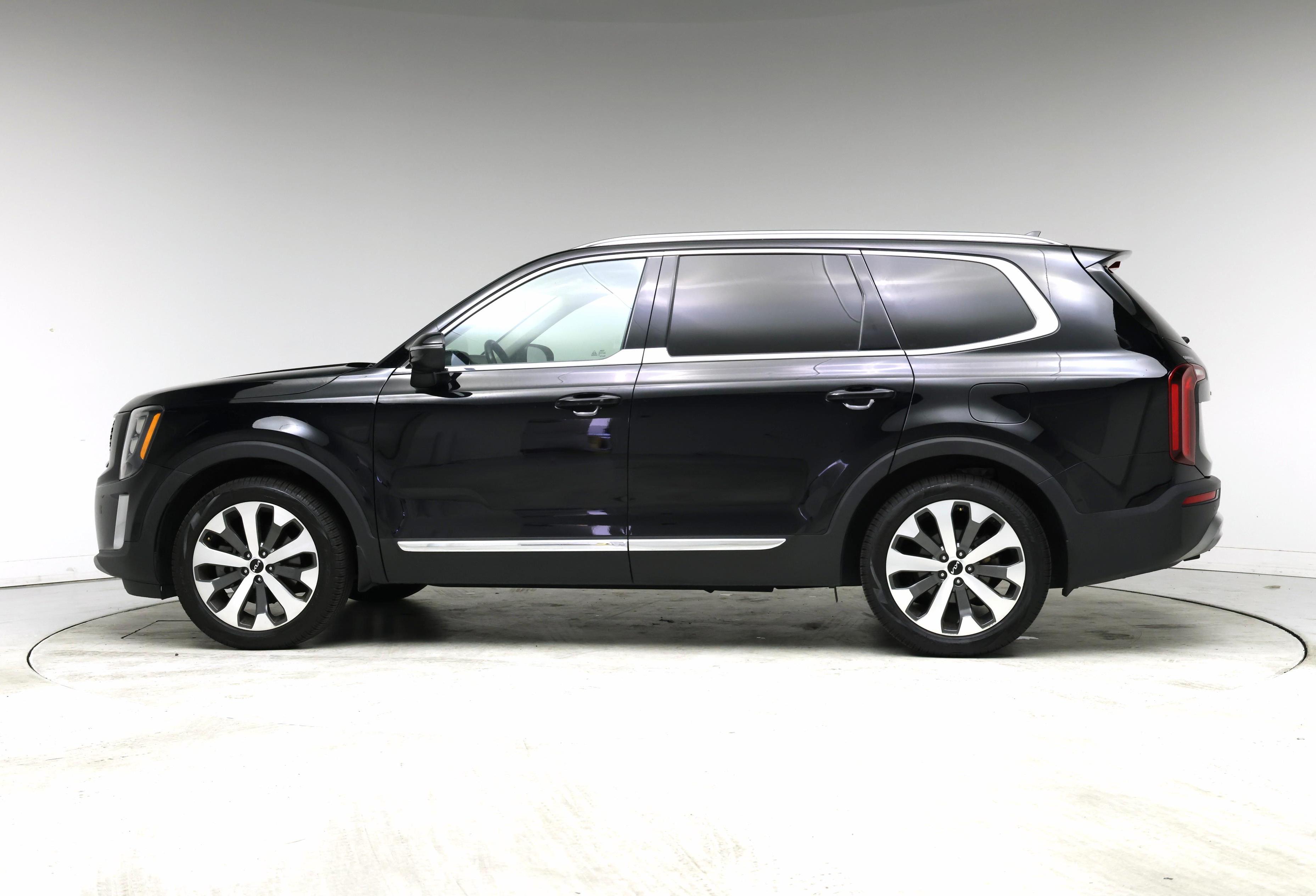 Thumbnail: 2022 Kia Telluride - 3