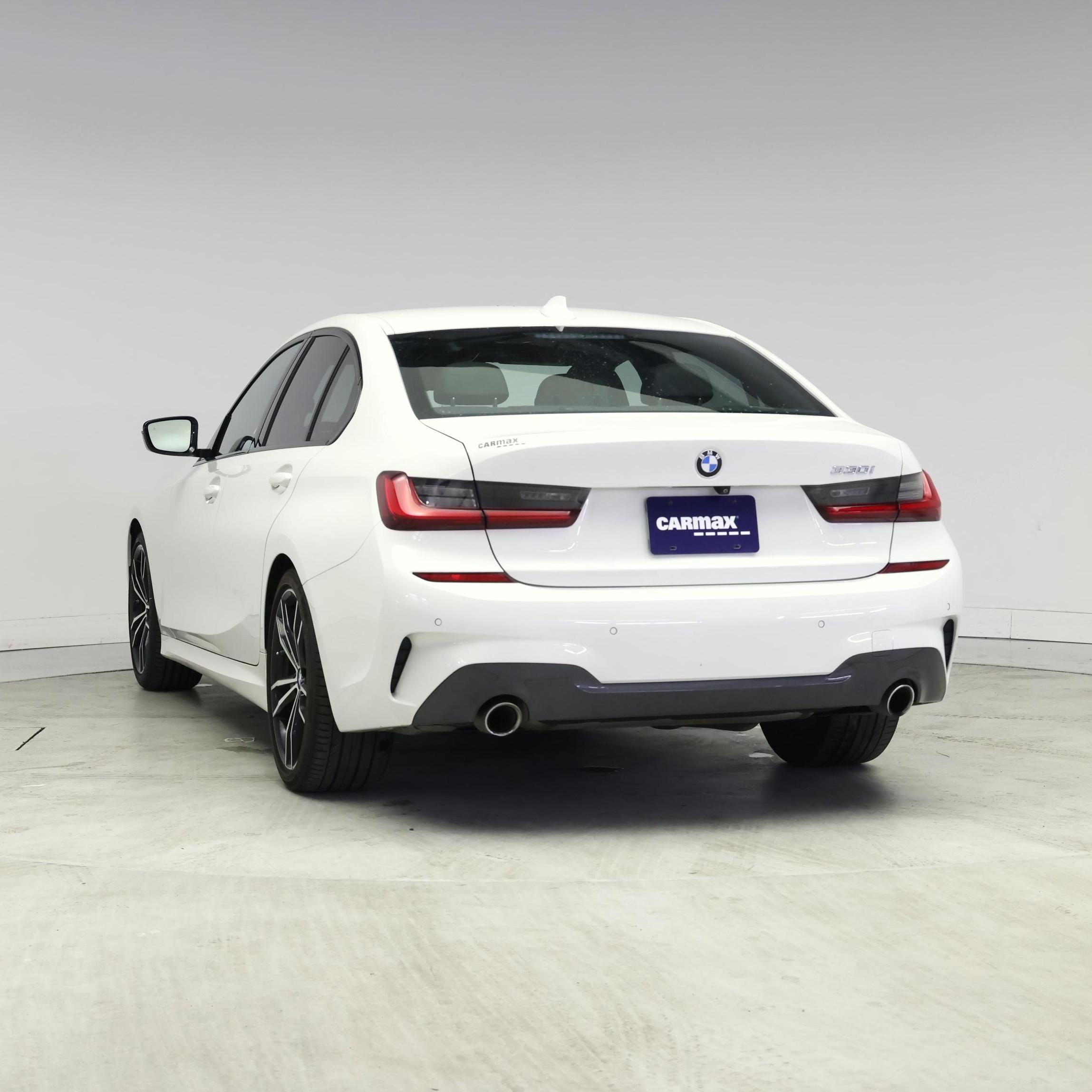 Thumbnail: 2019 BMW 3 Series - 2