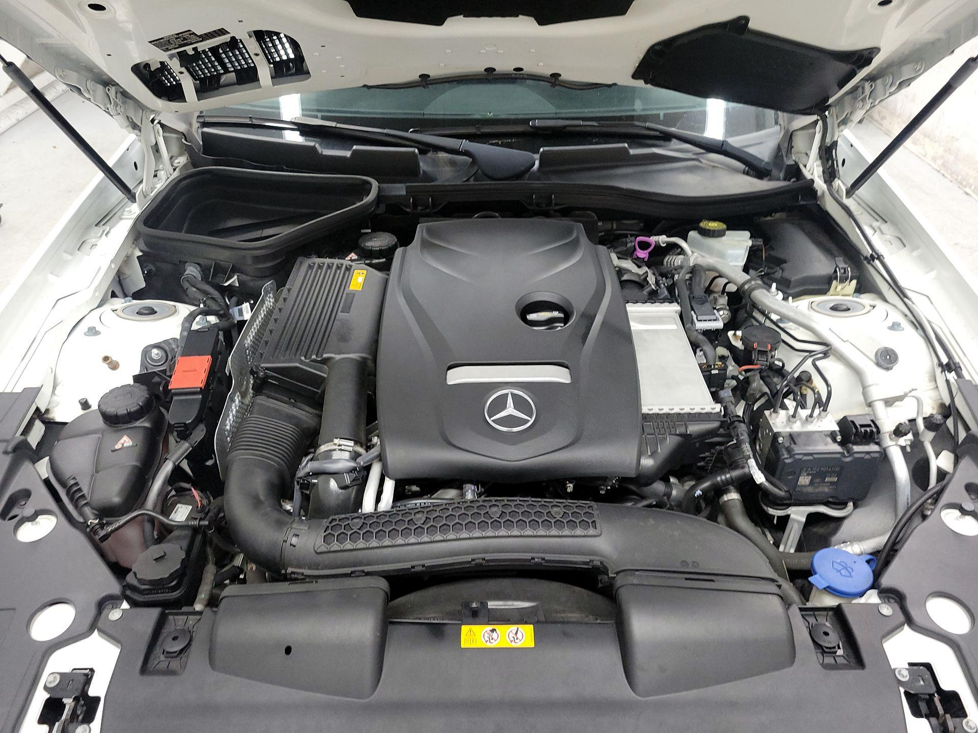 Thumbnail: 2019 Mercedes-Benz SLC - 18