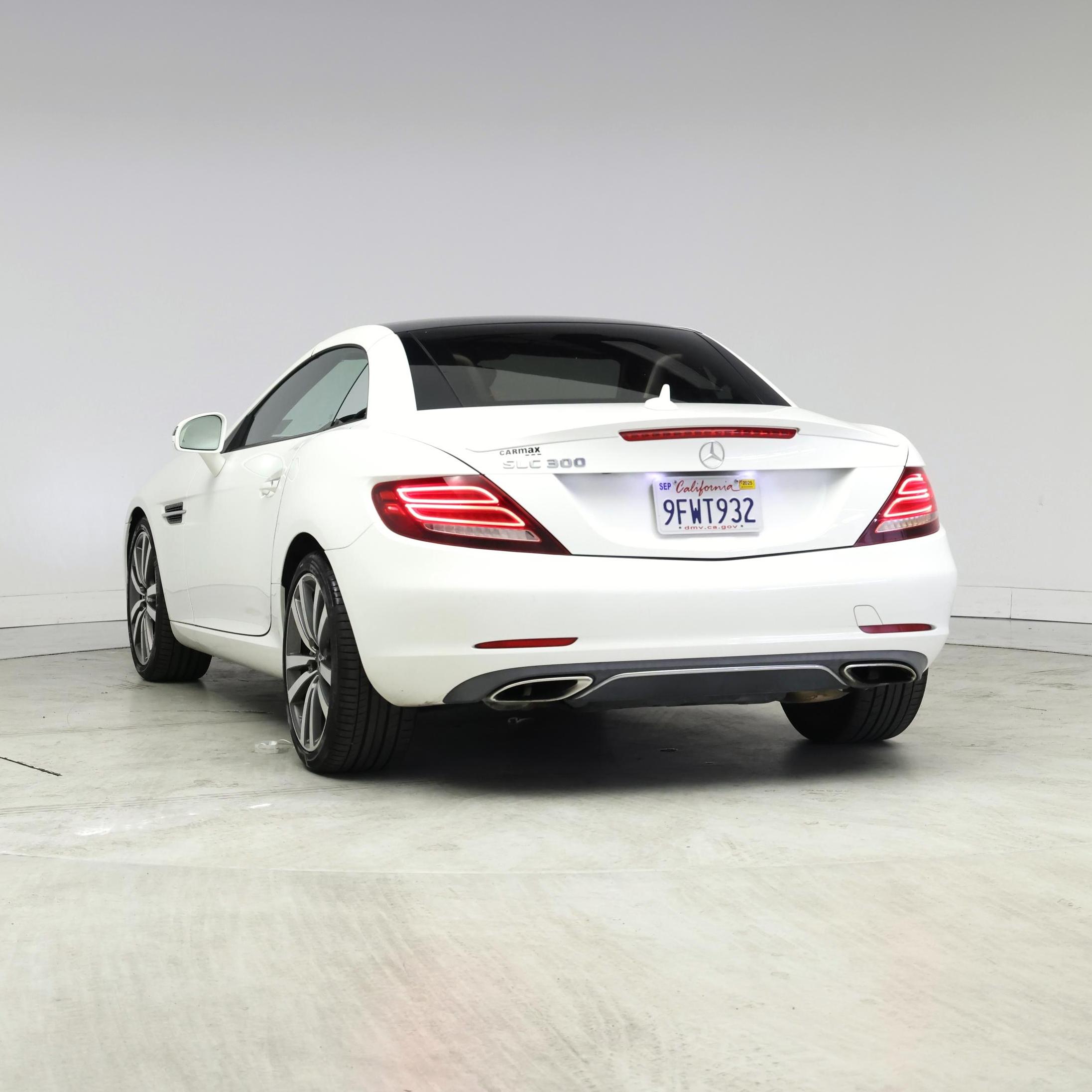 Thumbnail: 2019 Mercedes-Benz SLC - 2