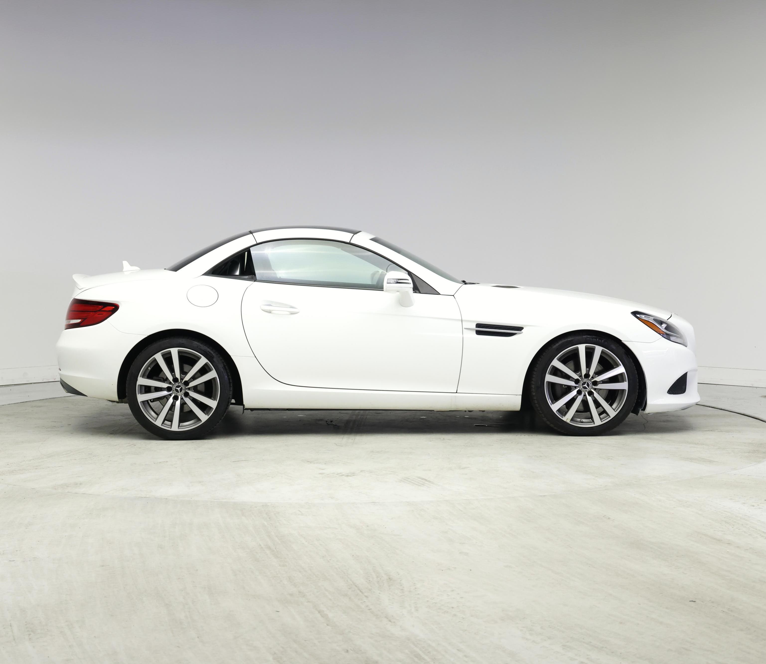 Thumbnail: 2019 Mercedes-Benz SLC - 7