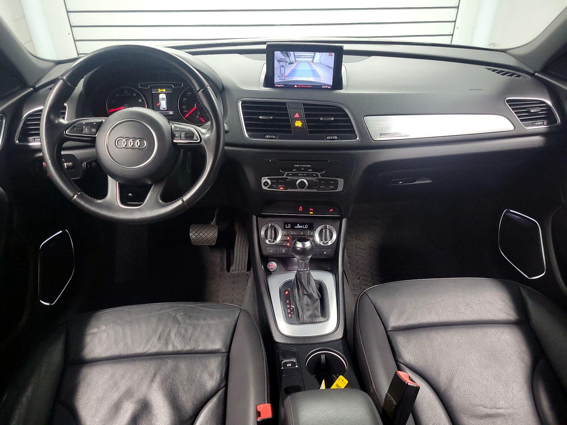 Thumbnail: 2015 Audi Q3 - 9