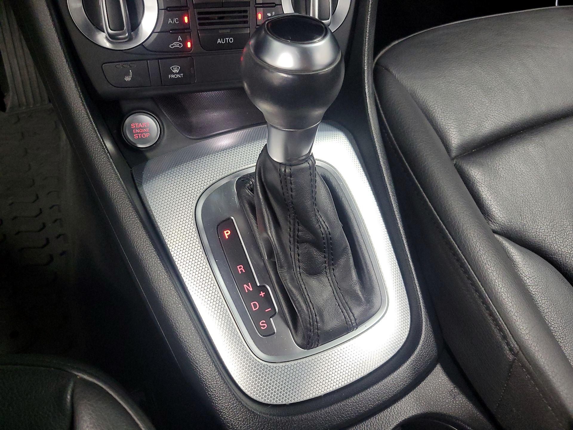 Thumbnail: 2015 Audi Q3 - 17