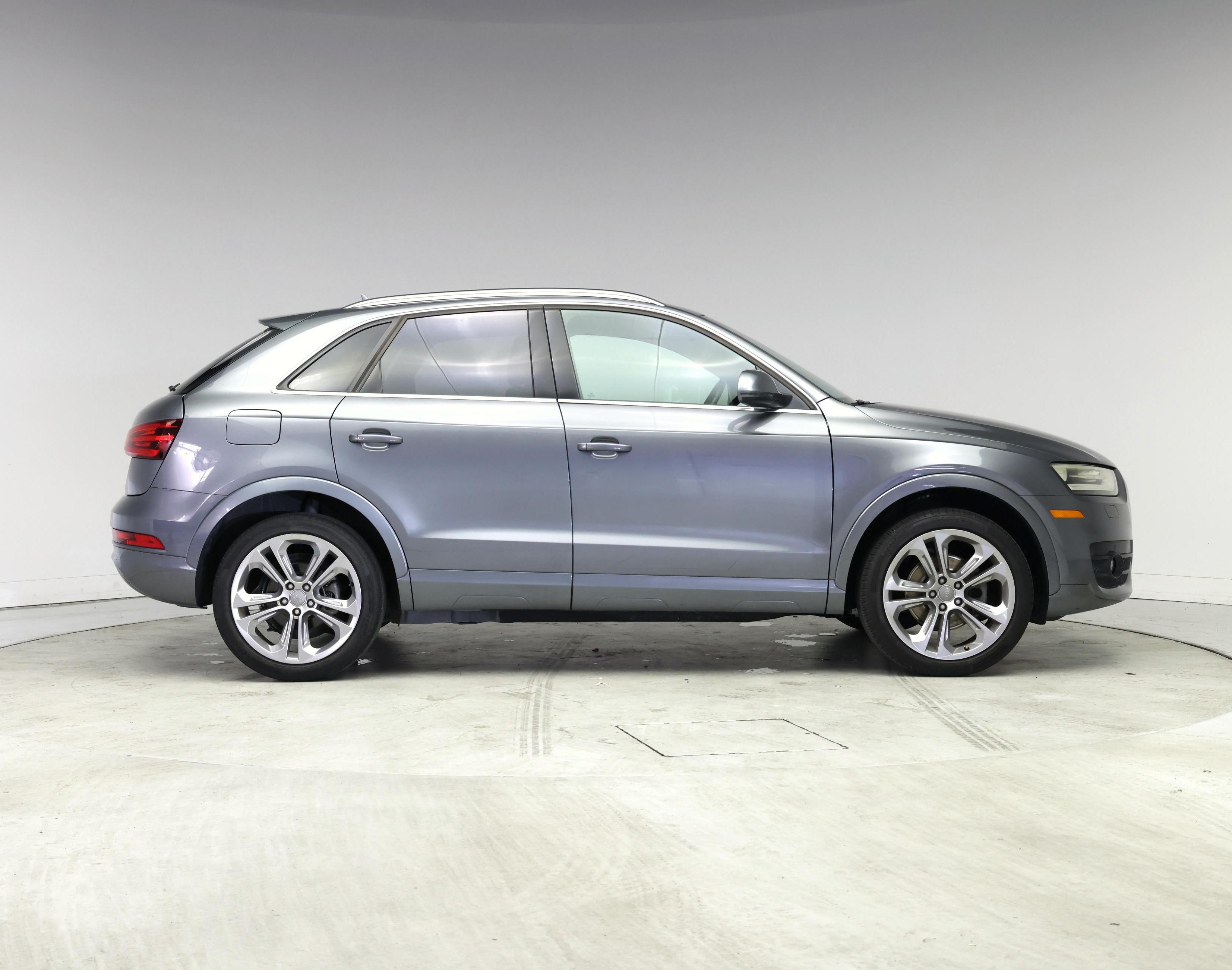Thumbnail: 2015 Audi Q3 - 7