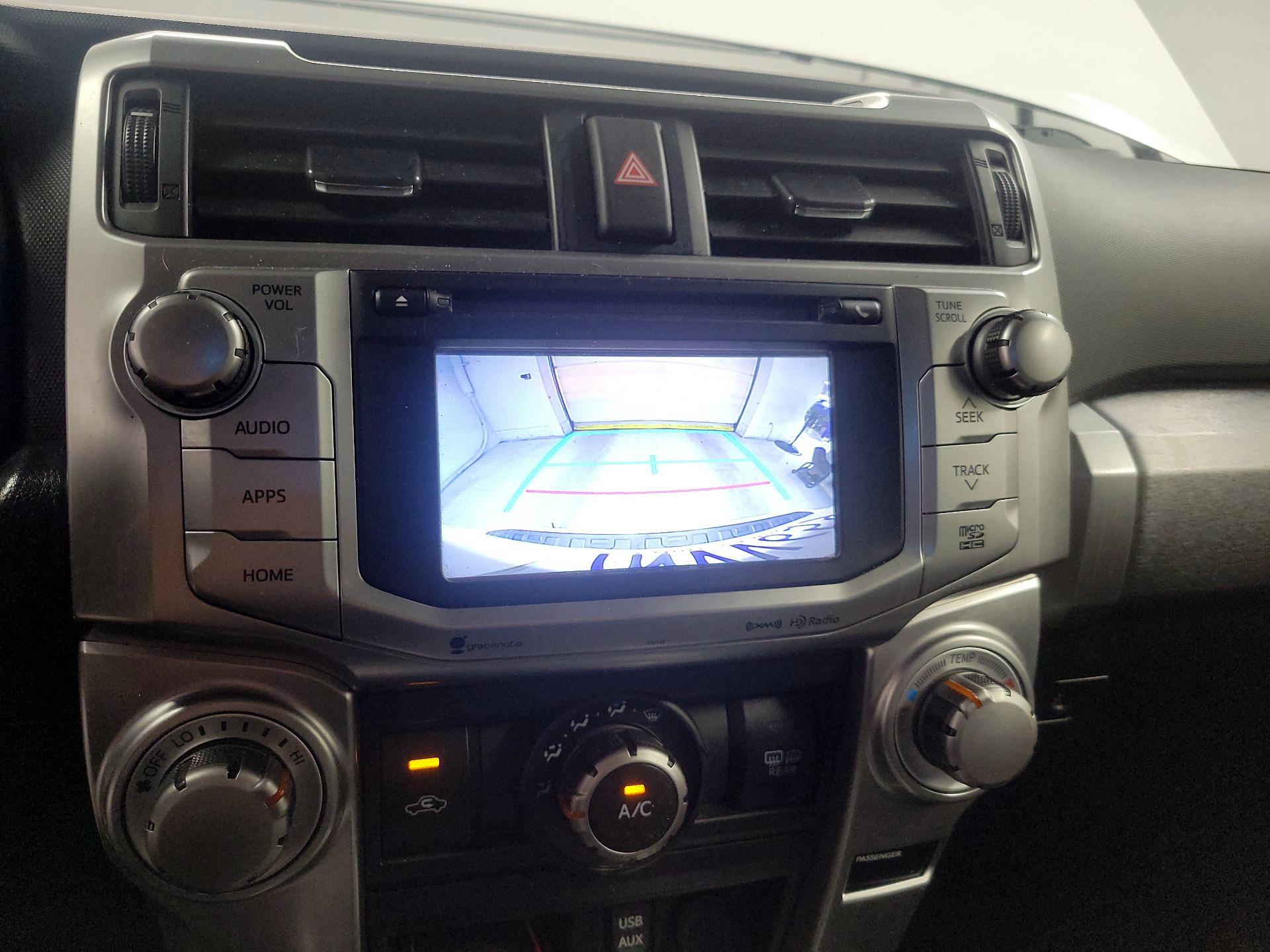 Thumbnail: 2016 Toyota 4Runner - 13