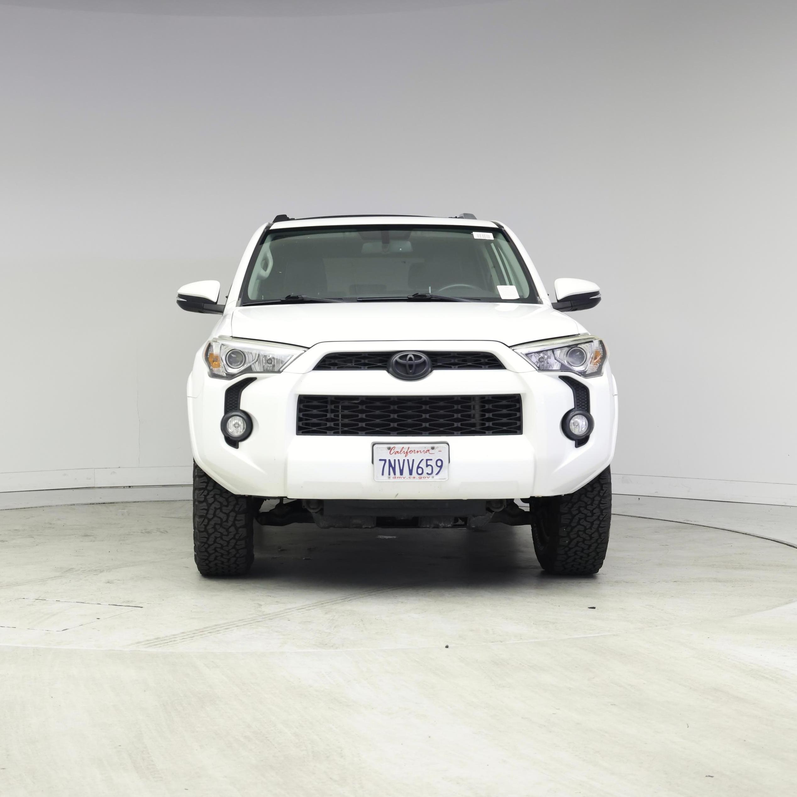 Thumbnail: 2016 Toyota 4Runner - 5