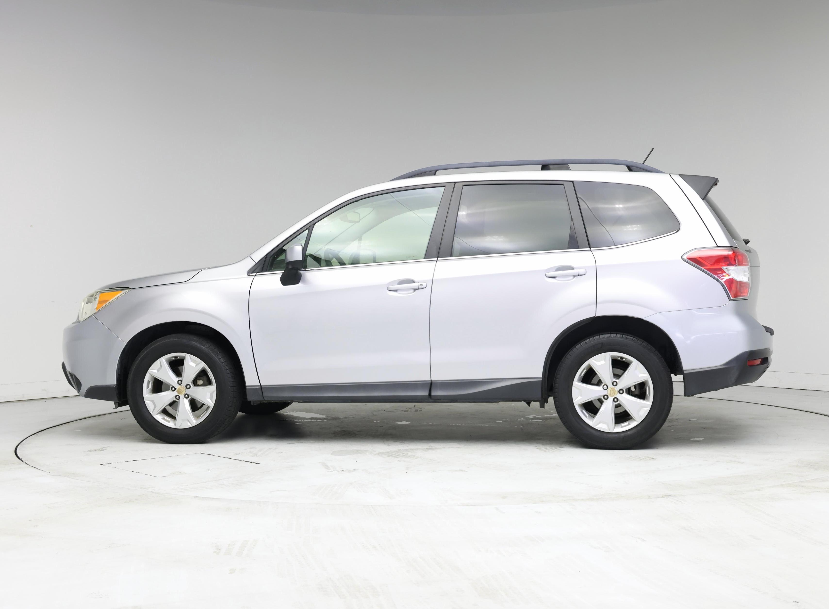Thumbnail: 2015 Subaru Forester - 3